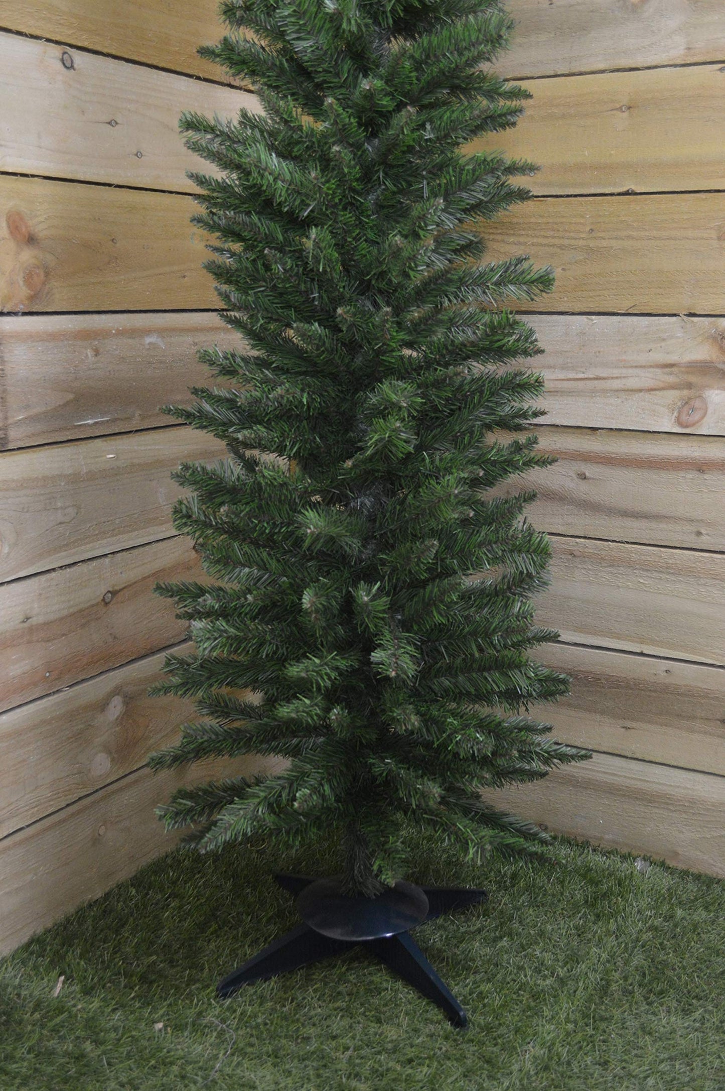 Factory Seconds: 4ft (1.2m) Pencil Style Slim Artificial Christmas Tree in Green