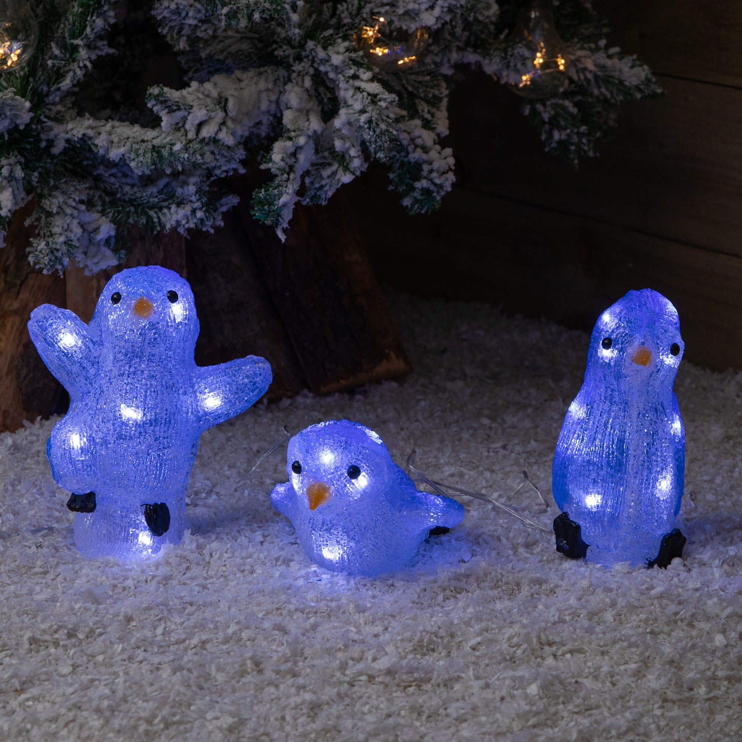 23cm Set of 3 Light up Acrylic Christmas Penguins with 30 Ice White LEDs