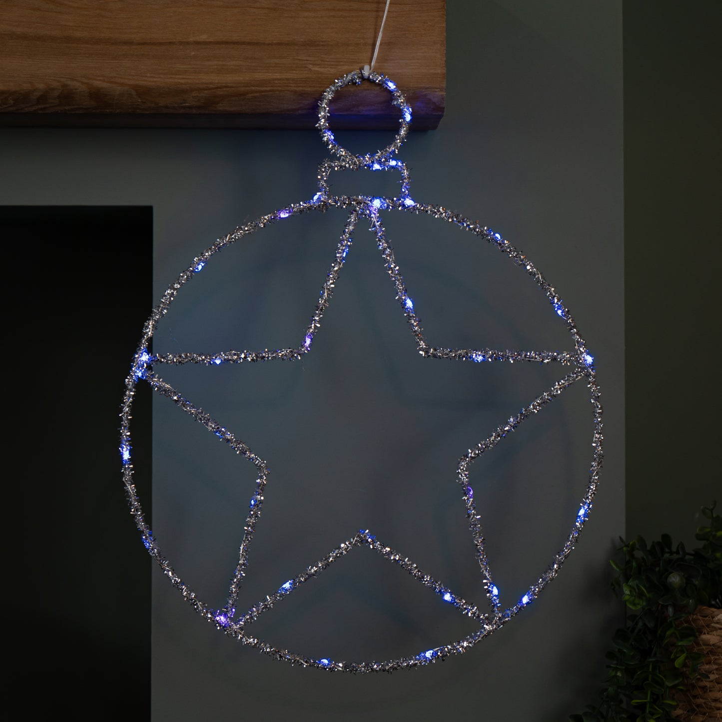 49cm Battery Powered Light up Christmas Silver Star Ball with Twinkling Blue LEDs