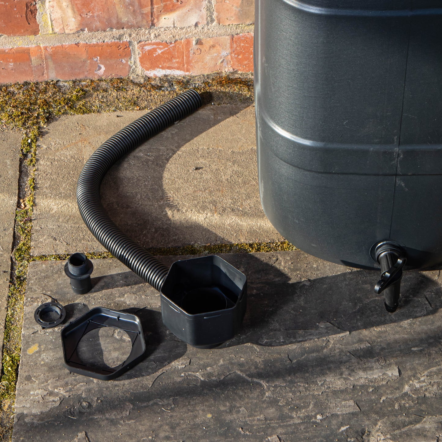 Strata 100 Litre Slimline Garden Water Butt with Filter Kit & Stand