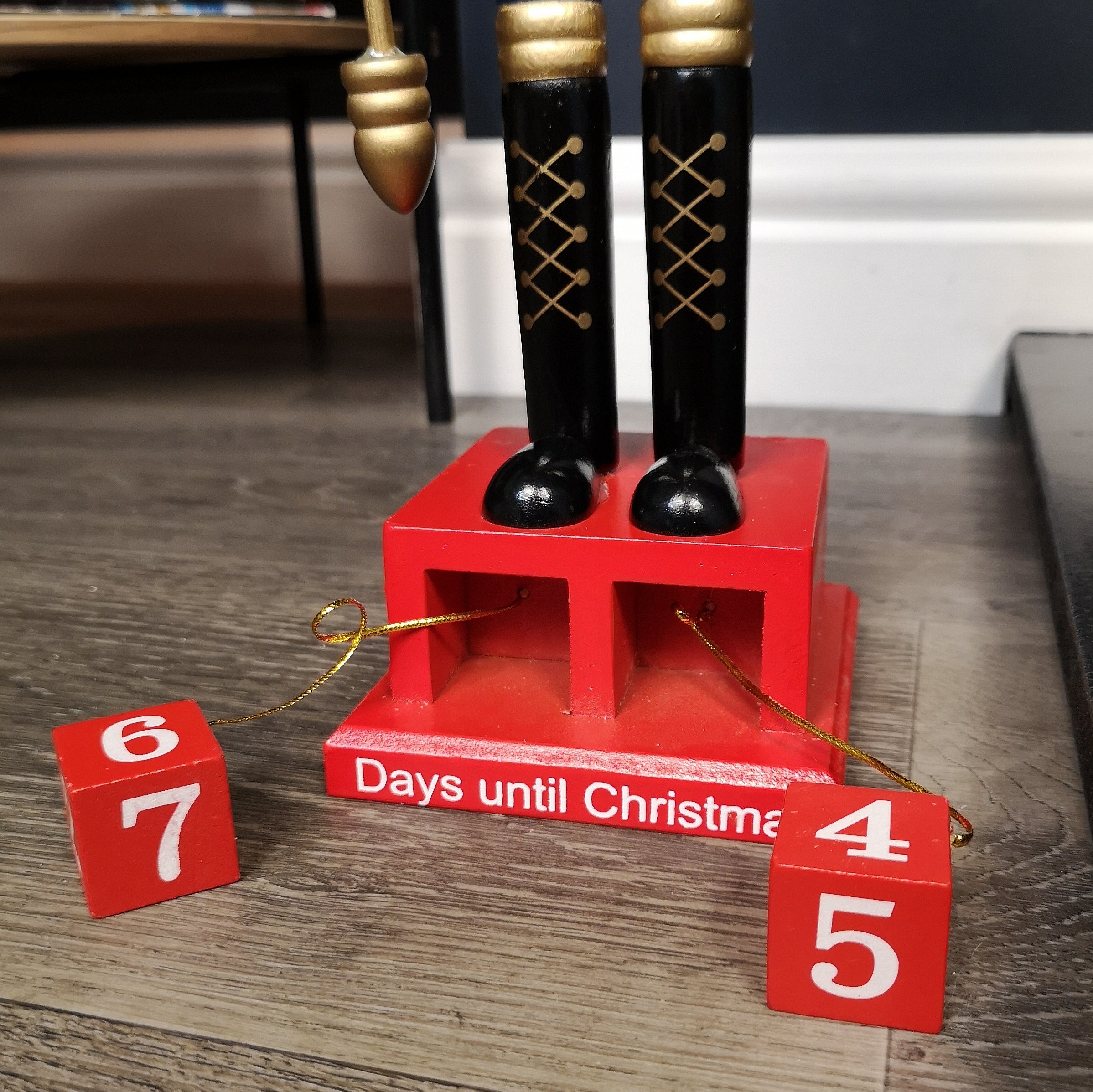 50cm Red Countdown Wooden Christmas Nutcracker Decoration