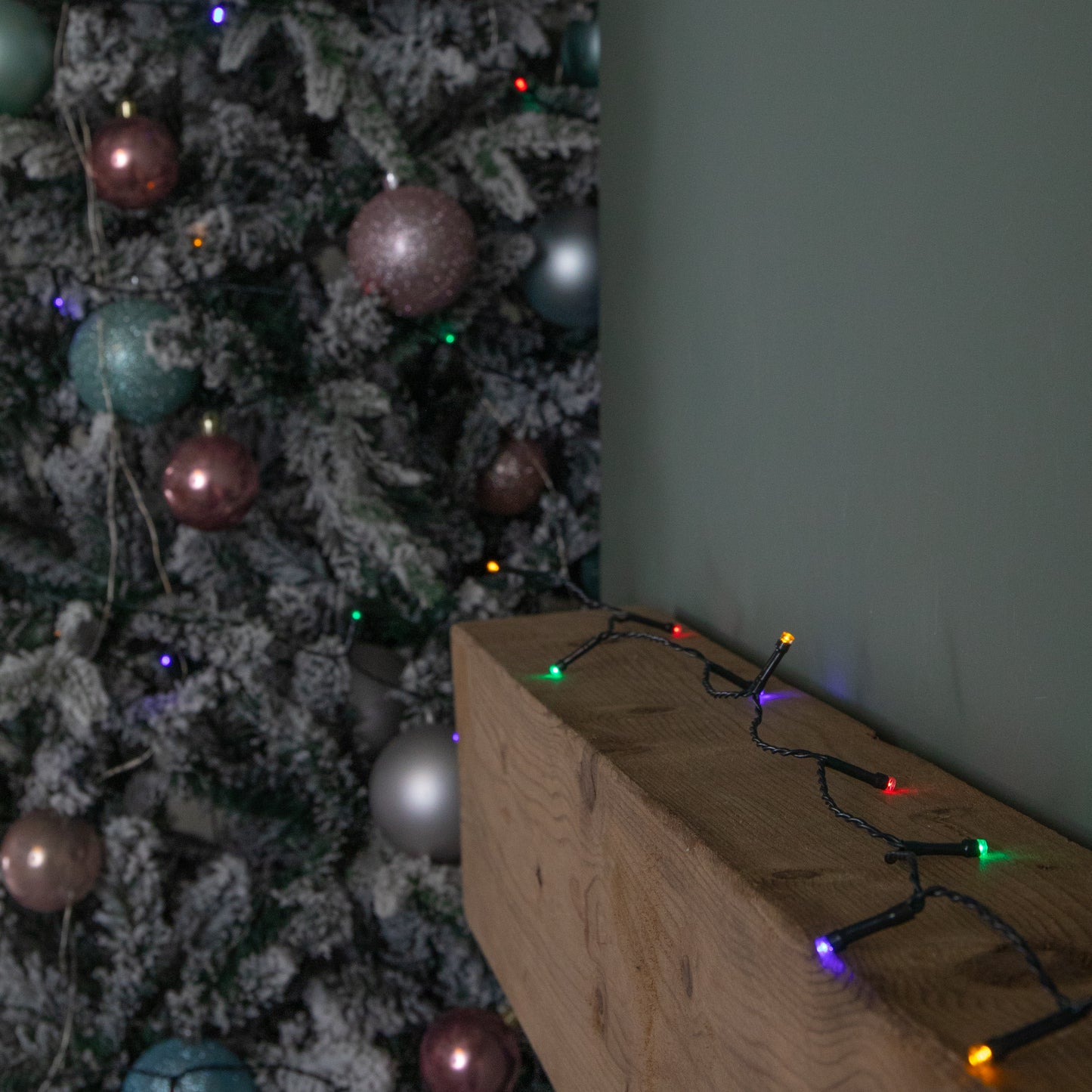 10m Battery Operated Multi-Action Christmas String Lights with 100 Multi-Coloured LEDs