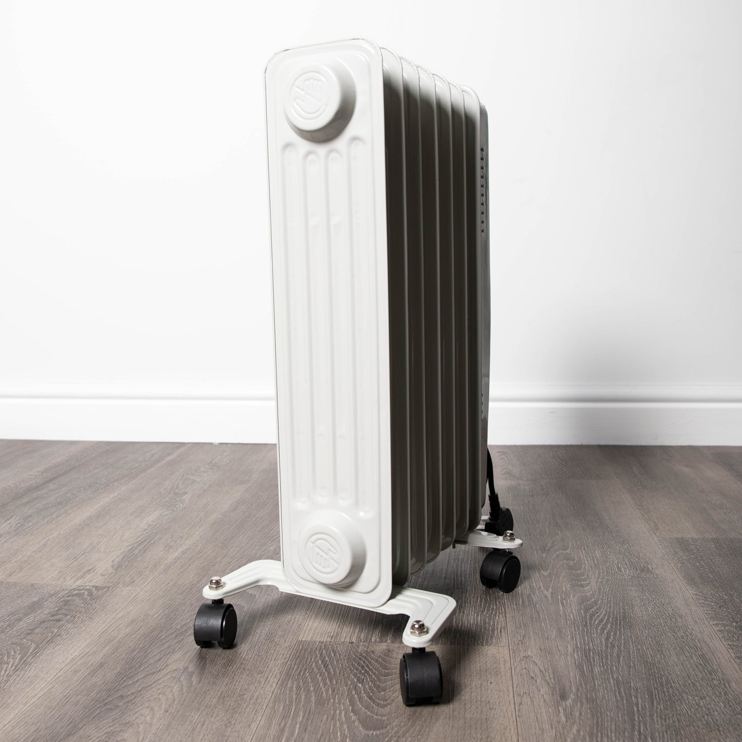 1.5kw 7 Fin Oil Radiator Heater with Adjustable Thermostat