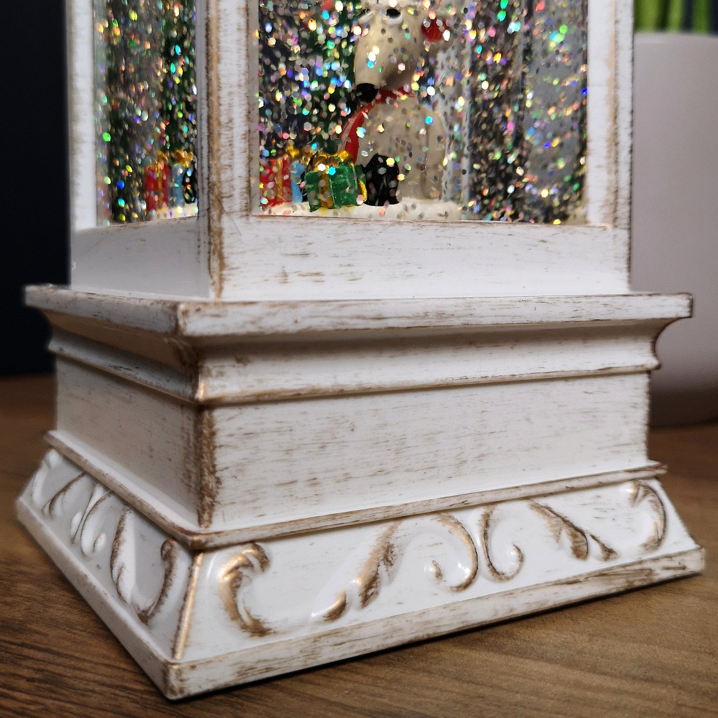 29cm LED Christmas Glitter Water Spinner Antique Lantern Snowy Mouse Scene