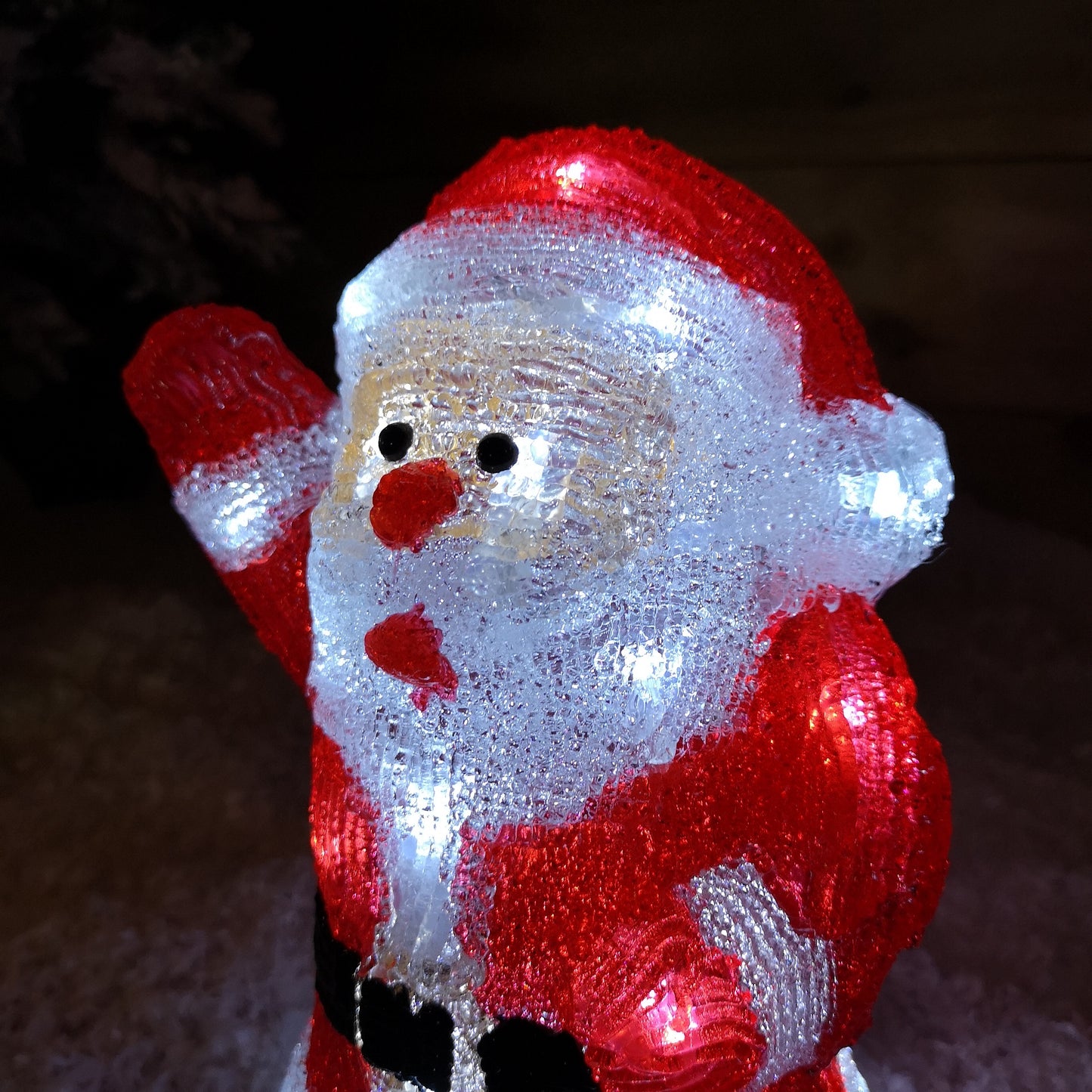 28cm Battery Operated LED Light up Acrylic Christmas Santa Decoration