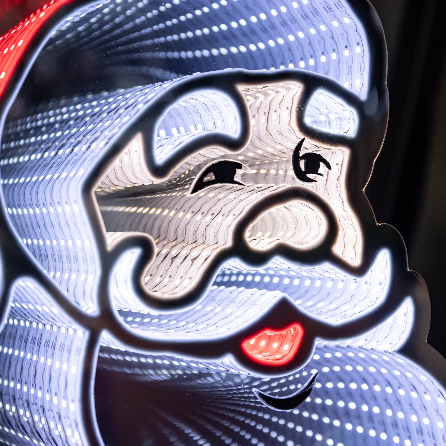 40cm Infinity Santa's Head Christmas Decoration on Wooden Base with Red & White LEDs