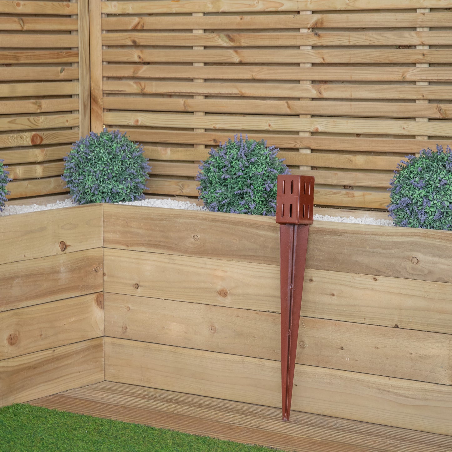 75mm x 75mm (3" x 3") Metal Garden Fence Post Holder & Spike