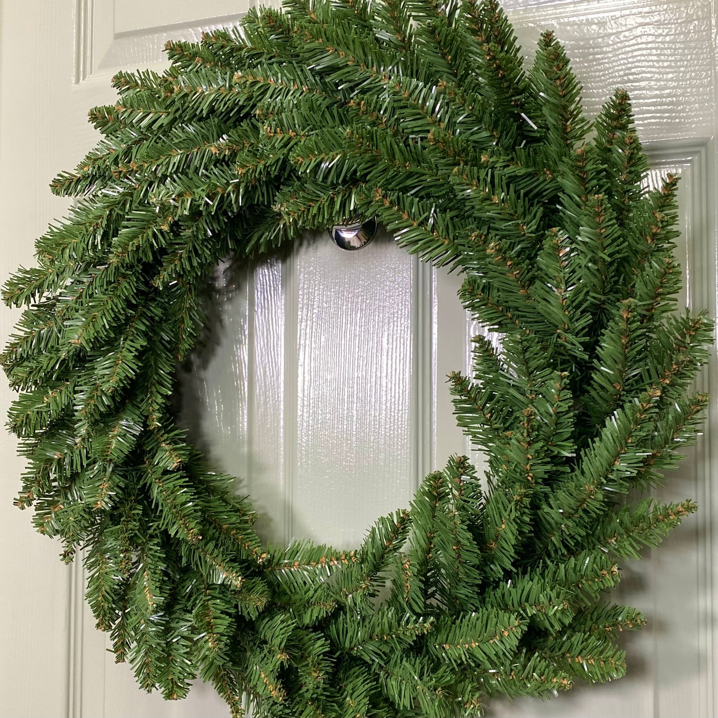 60cm Plain Green Christmas Wreath with 160 Bullet Tips