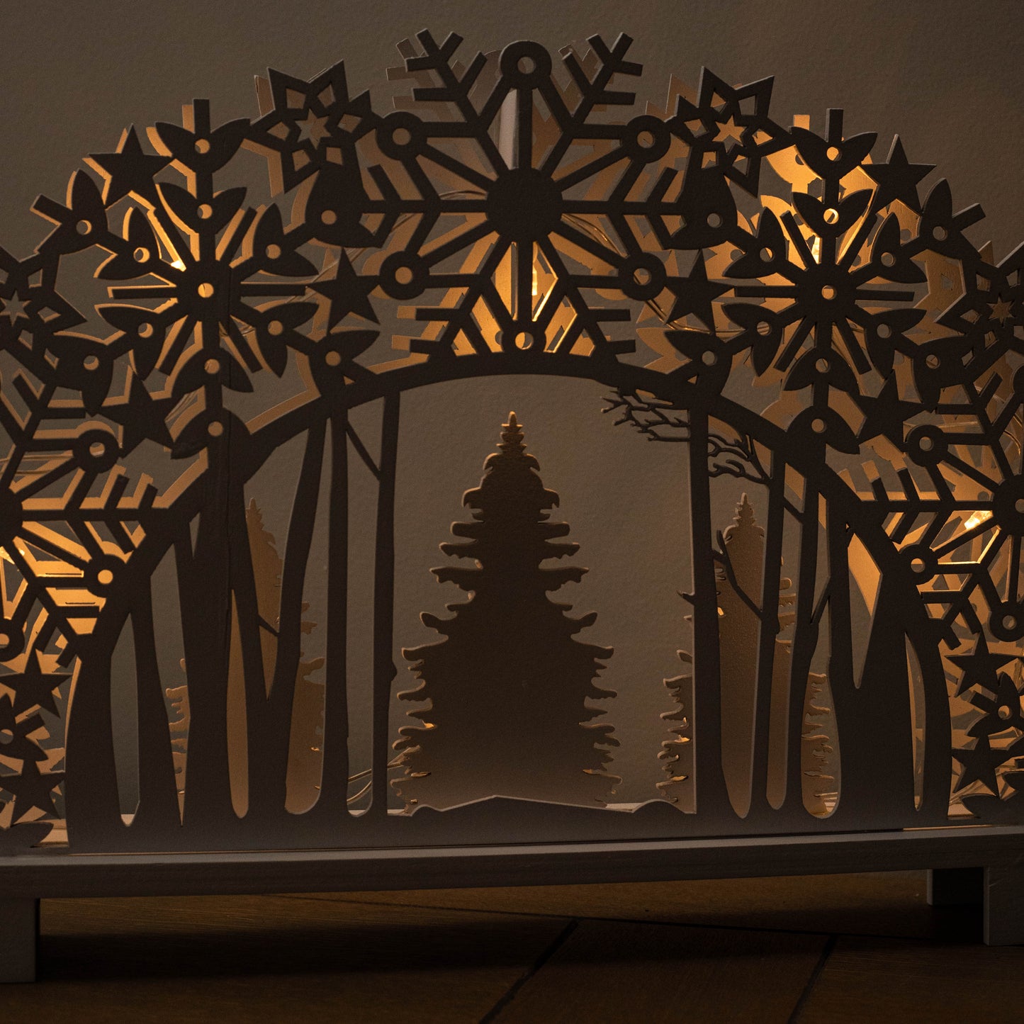 45cm Battery Operated White Wooden Snowflake Arch & Christmas Trees with 10 Warm White LEDs