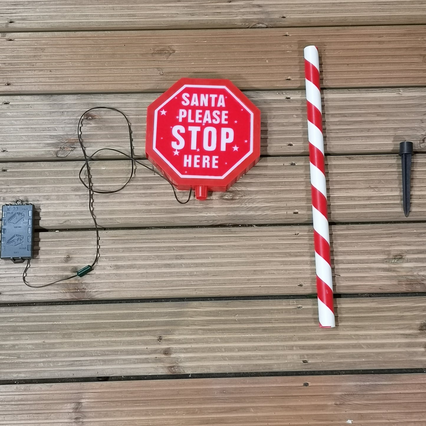 80cm Premier Christmas Sign - Santa Please Stop Here with LED & Timer