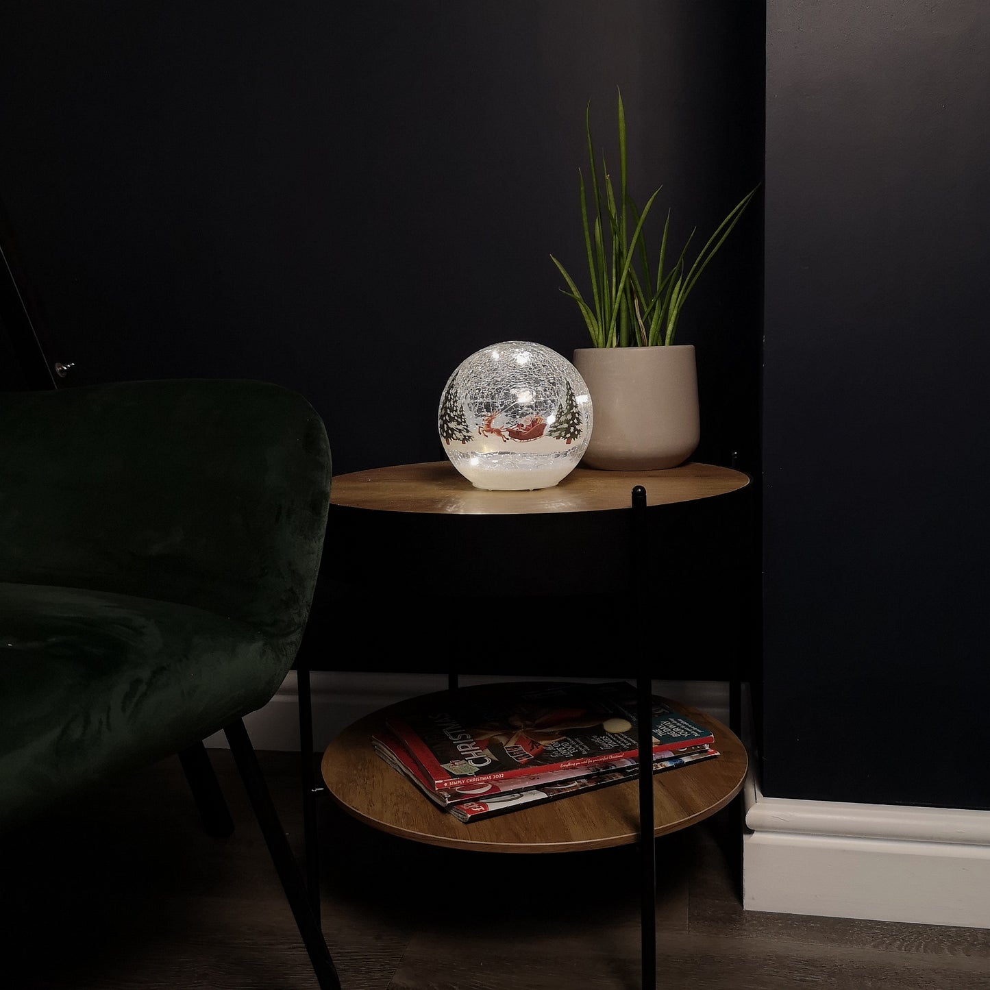 15cm Battery Operated Warm White LED Crackle Effect Ball Christmas Decoration with Reindeer and Sleigh