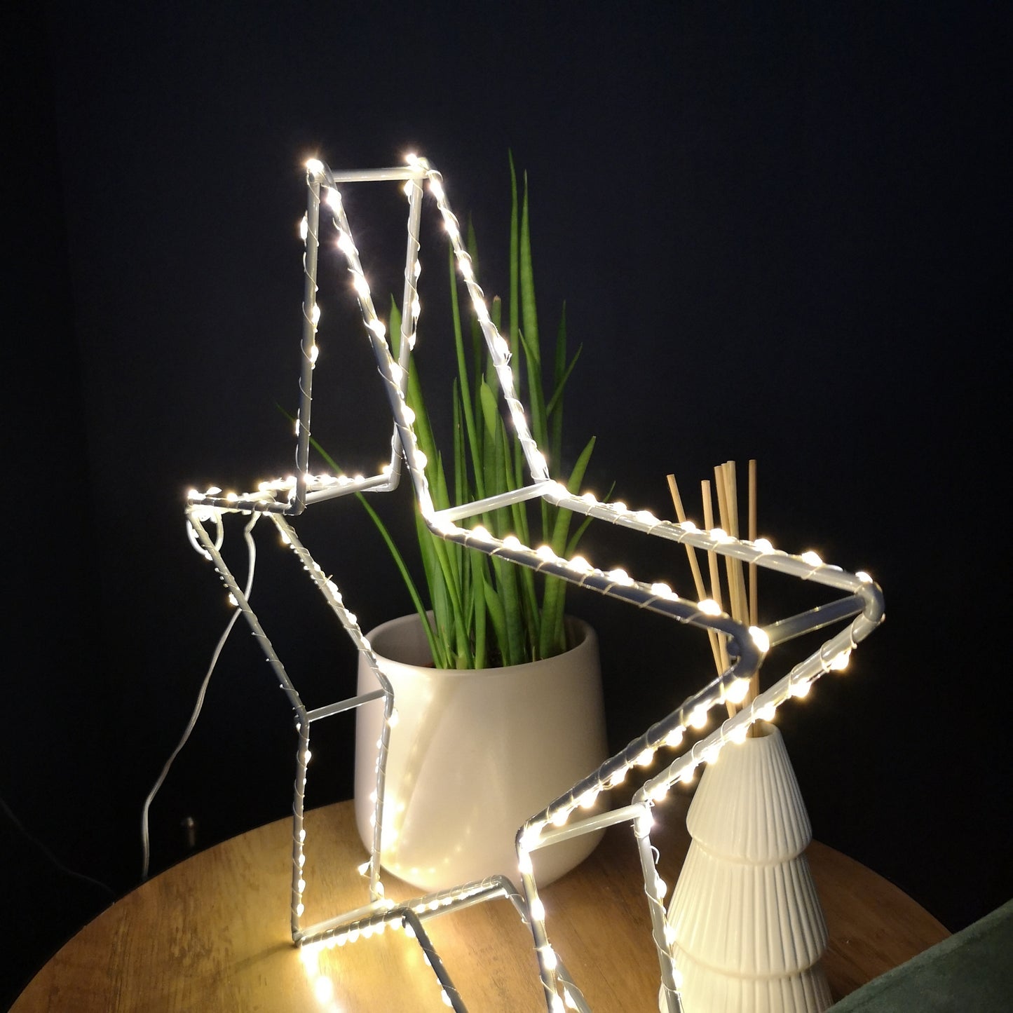 38cm LED Dewdrop Open Star Indoor Outdoor Christmas Decoration in Warm White