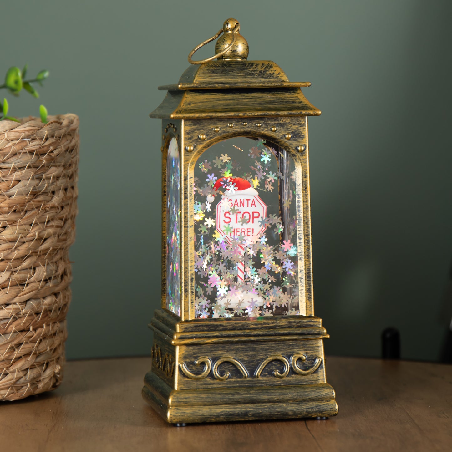 21cm Dual Powered Light up Santa Stop Here Christmas Water Spinner with LEDs