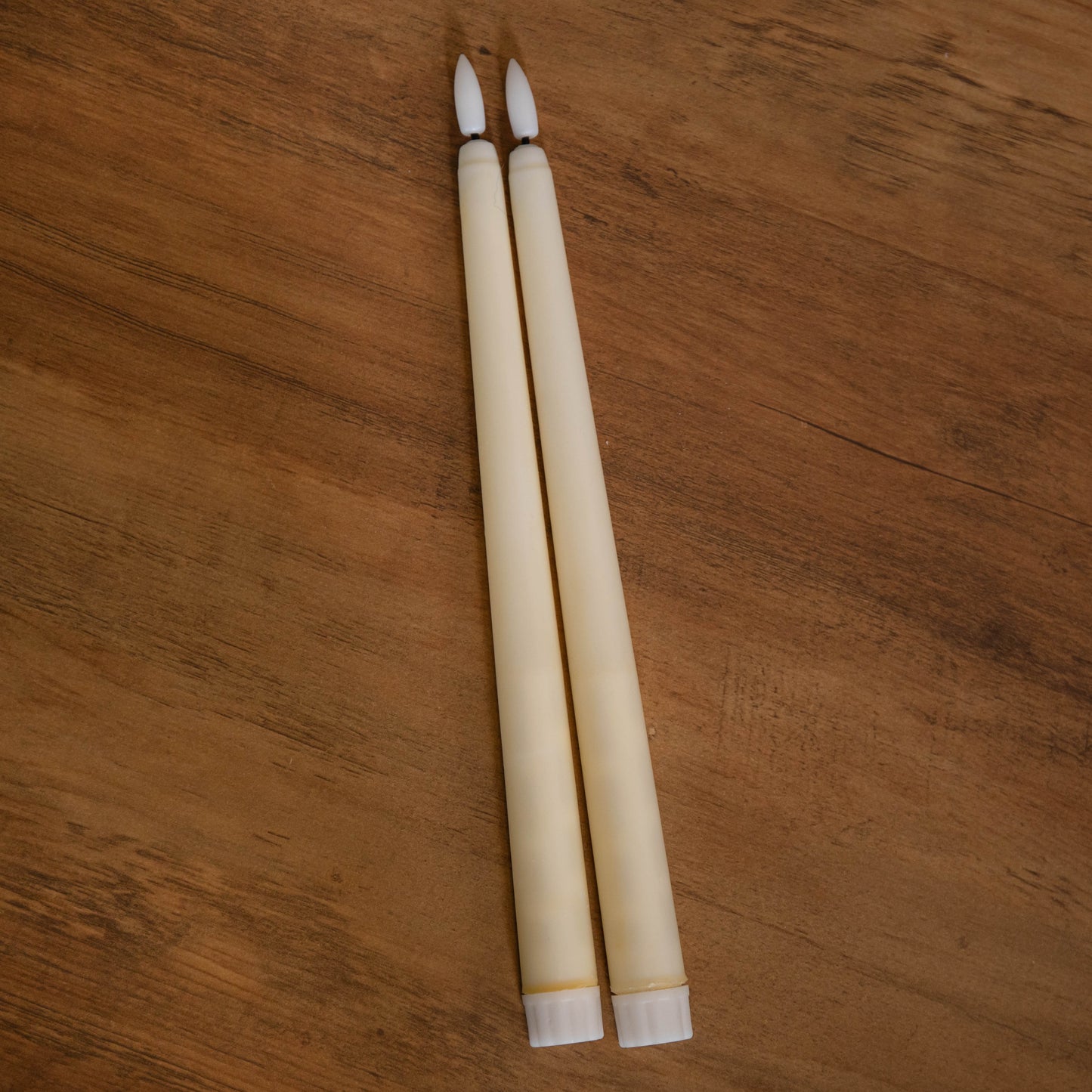 27.5cm 2pc Taper Candles with real flame effect LED technology