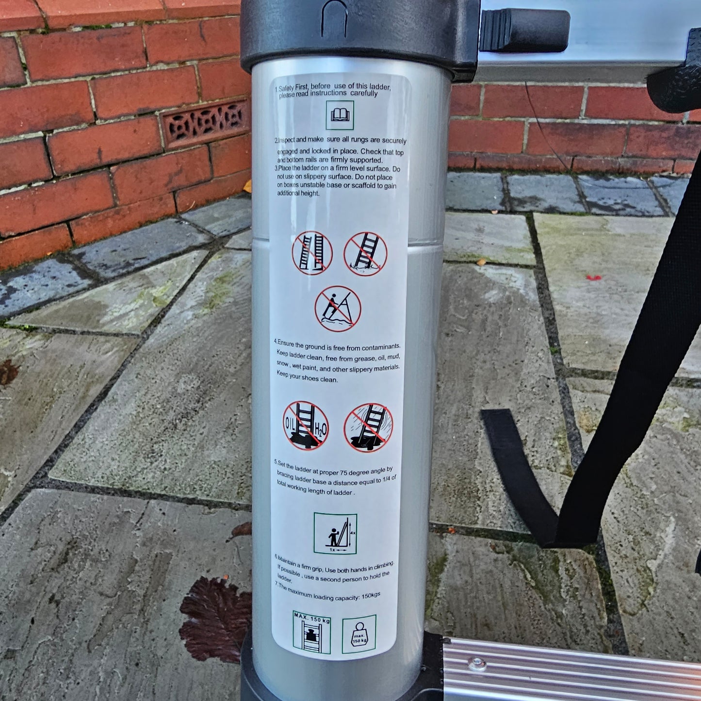 4.7m Telescopic Ladder Multi-Purpose folding Ladders Telescopic Extendable Portable Sturdy Loft Ladder