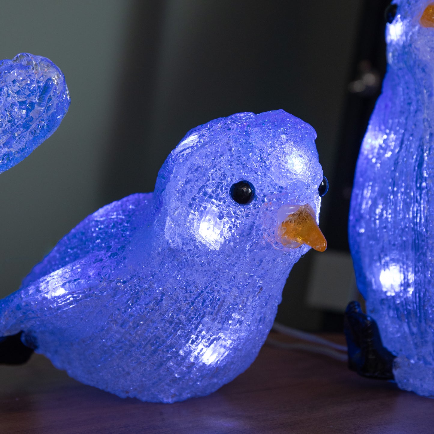 23cm Set of 3 Light up Acrylic Christmas Penguins with 30 Ice White LEDs