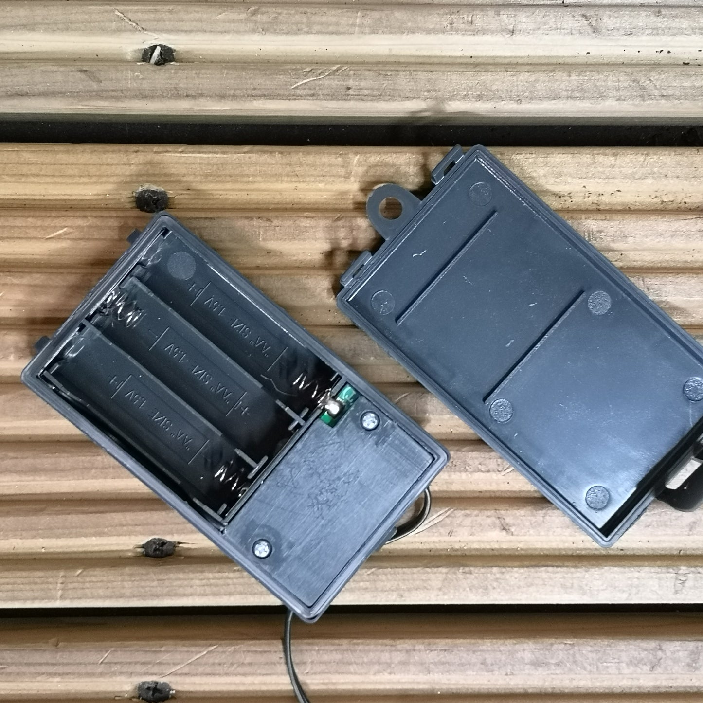 80cm Premier Christmas Sign - Santa Please Stop Here with LED & Timer