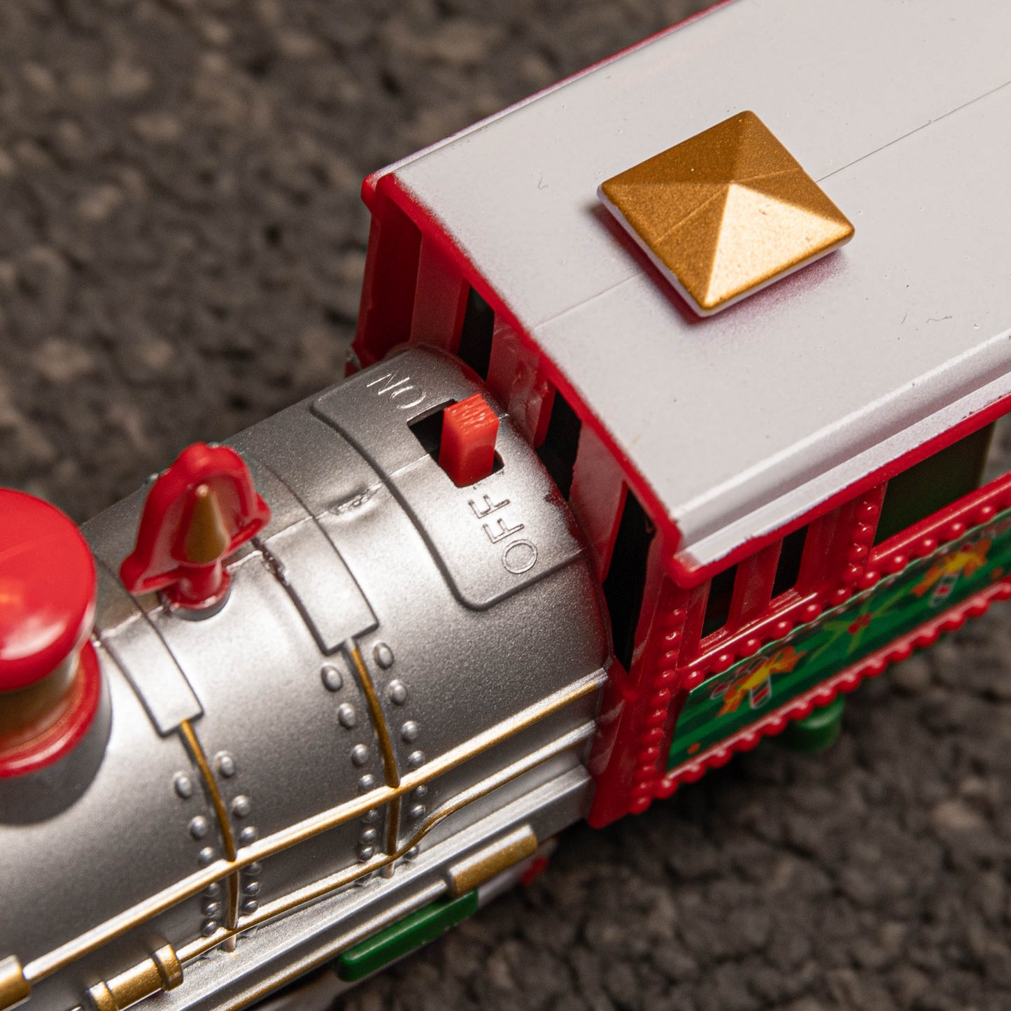 20pc Battery Operated Light up Christmas Santa's Musical Train Set - Jingle Bells