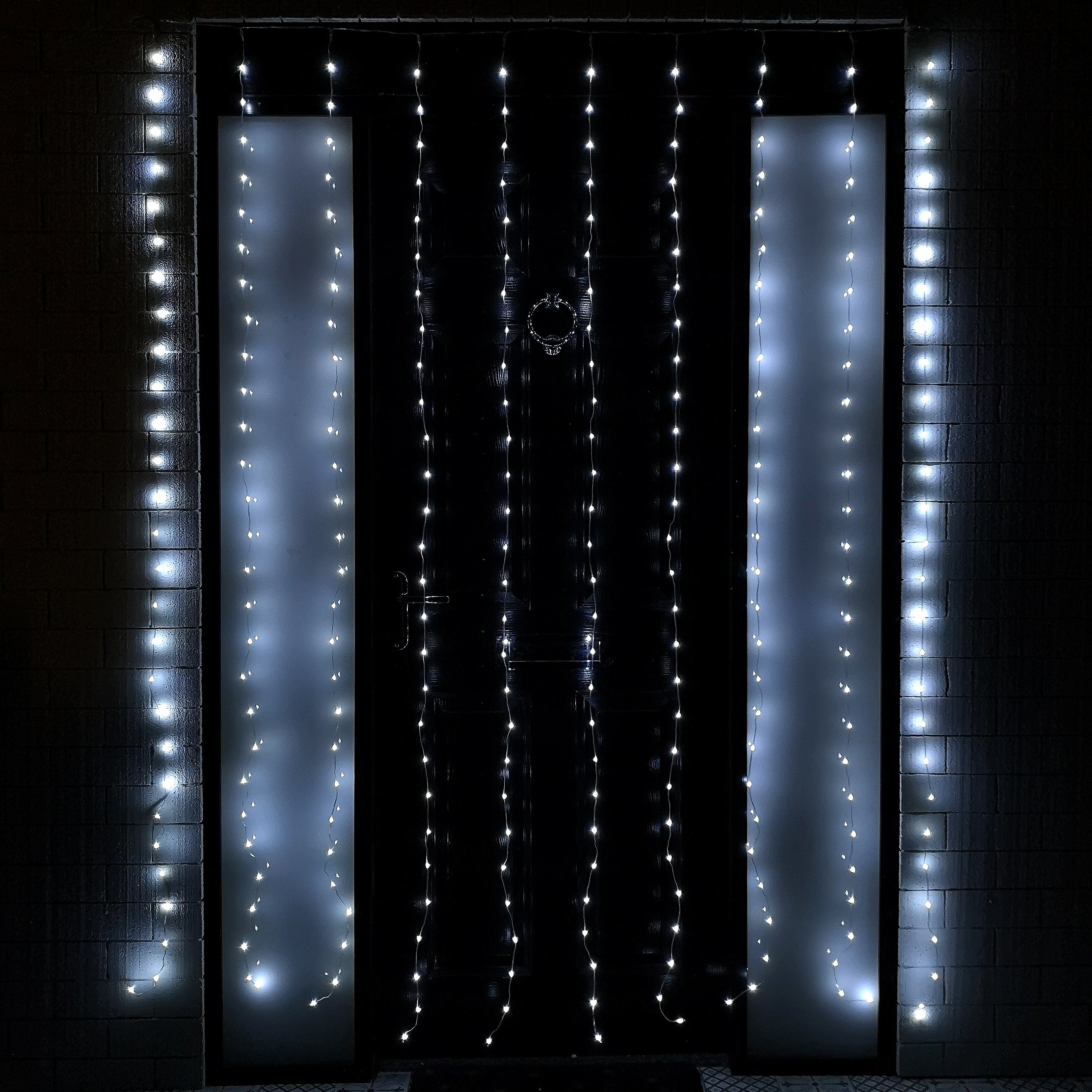 2.1m 300 LED Indoor Outdoor Party Curtain Christmas Lights in Cool White