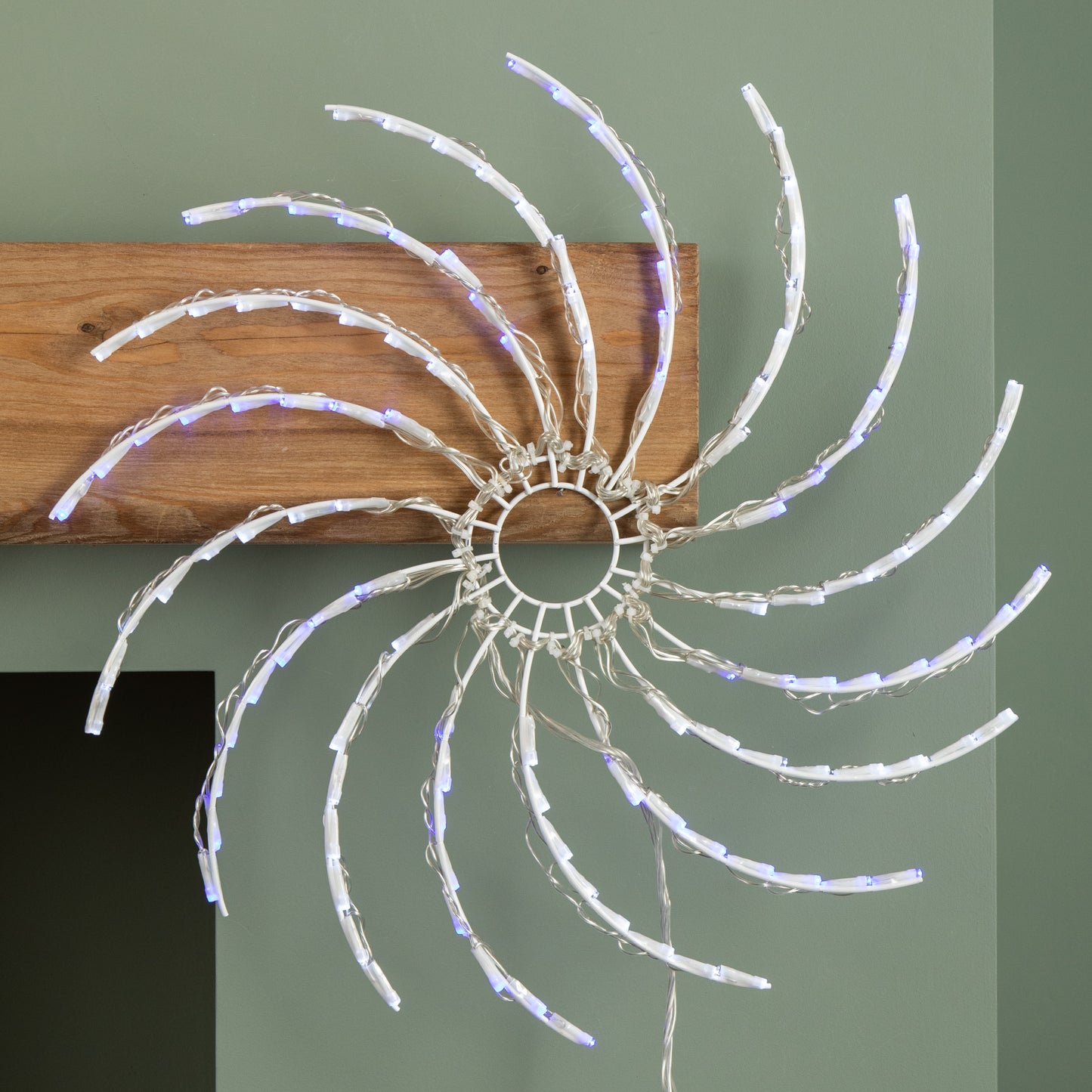 50cm Light up Christmas Spinner Decoration with 128 Blue and White LEDs