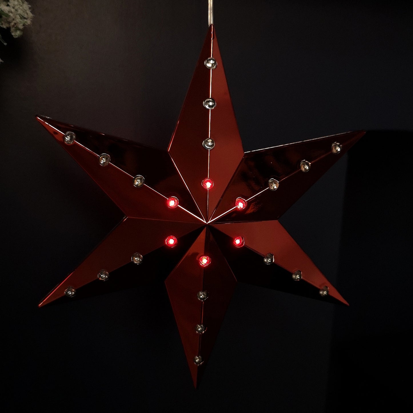20cm Battery Operated Light up Hanging Christmas Shooting Star Bauble in Ruby with LEDs