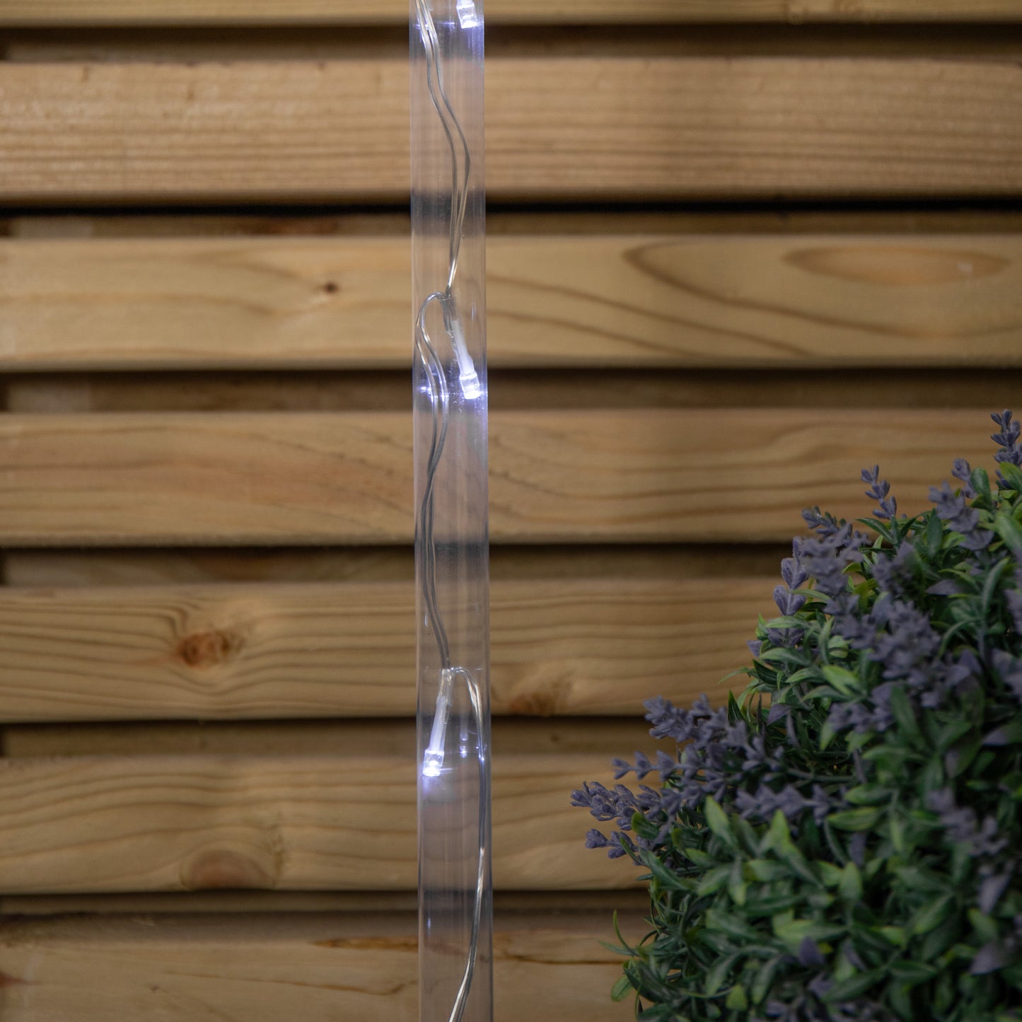 69cm Set of 4 Plastic Crystal Snowflake Pathfinder Christmas Lights with White LEDs