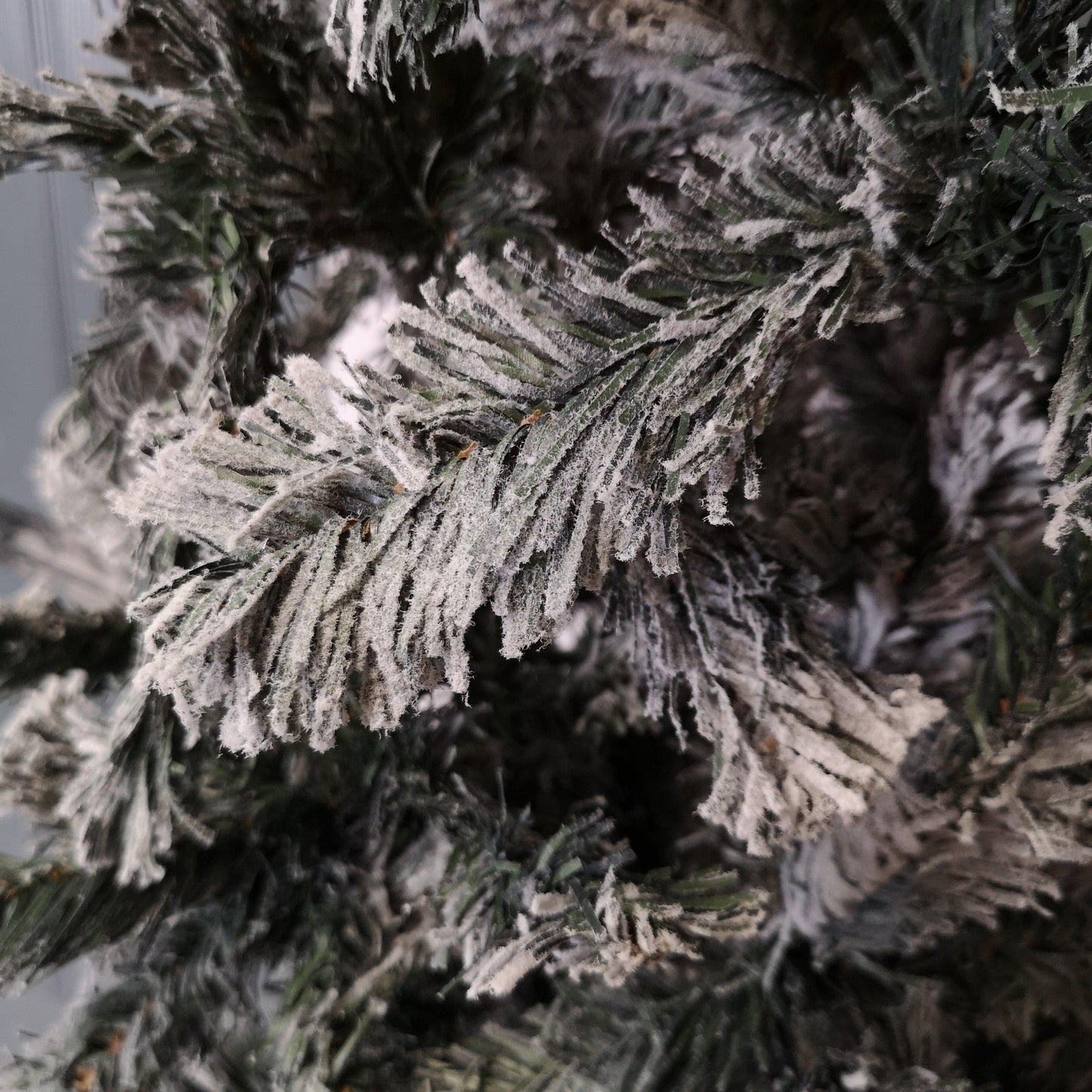 Factory Seconds: 8ft Indoor Flocked PVC Christmas Tree Arch with Snow Tips and Flat Top