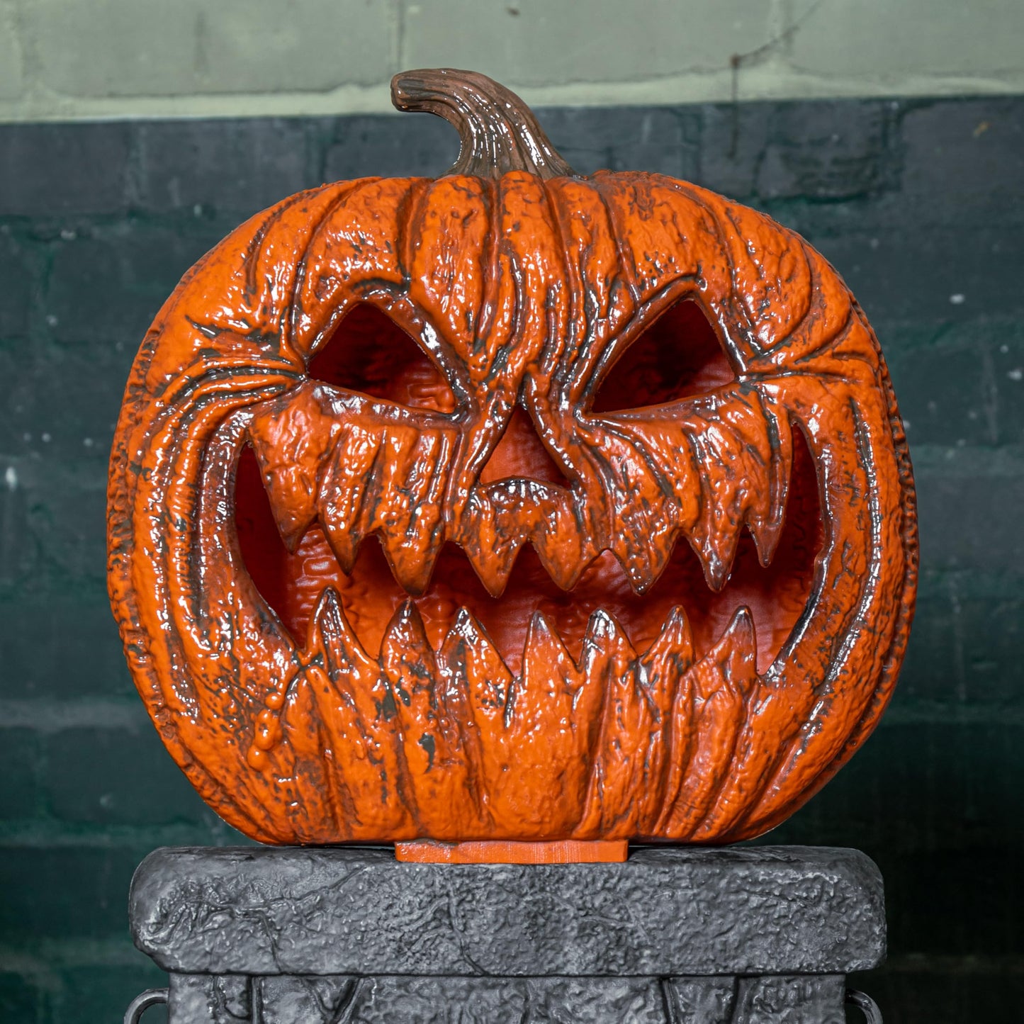 Pack of 2: 97cm x 1.2m Battery Powered Light up Halloween Pumpkin Fence with LEDs