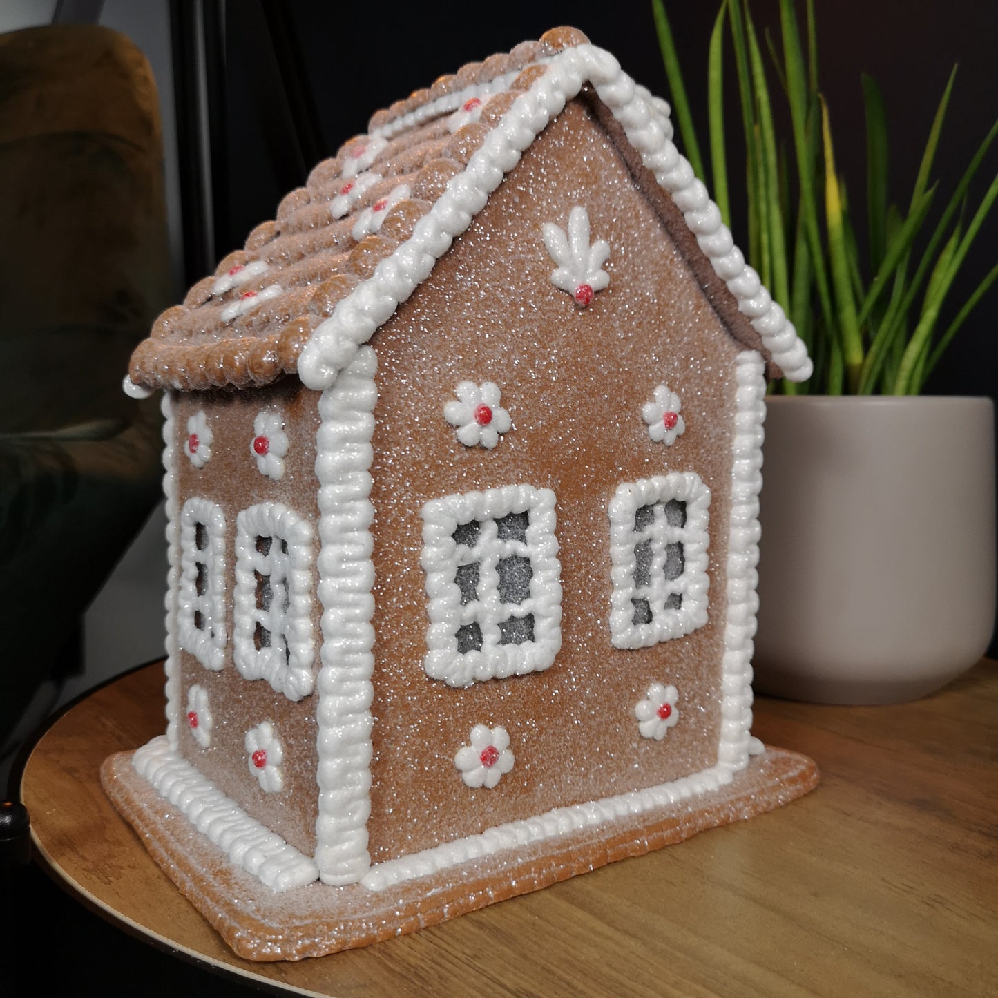 24cm Battery Operated LED Edelweiss Chalet Christmas Gingerbread House Decoration