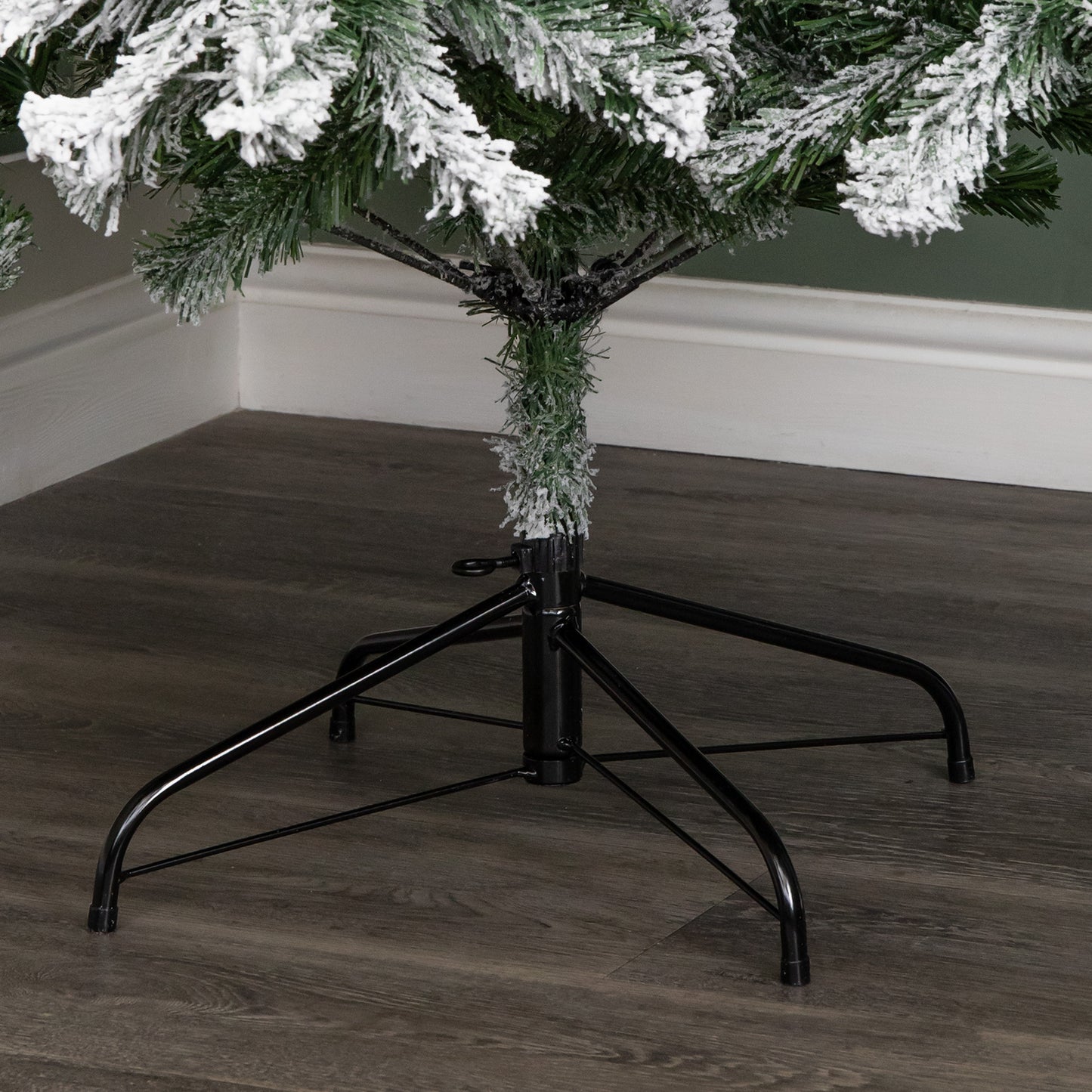 7ft (2.1m) Snowy Imperial Pine Green Fir Christmas Tree with Metal Stand