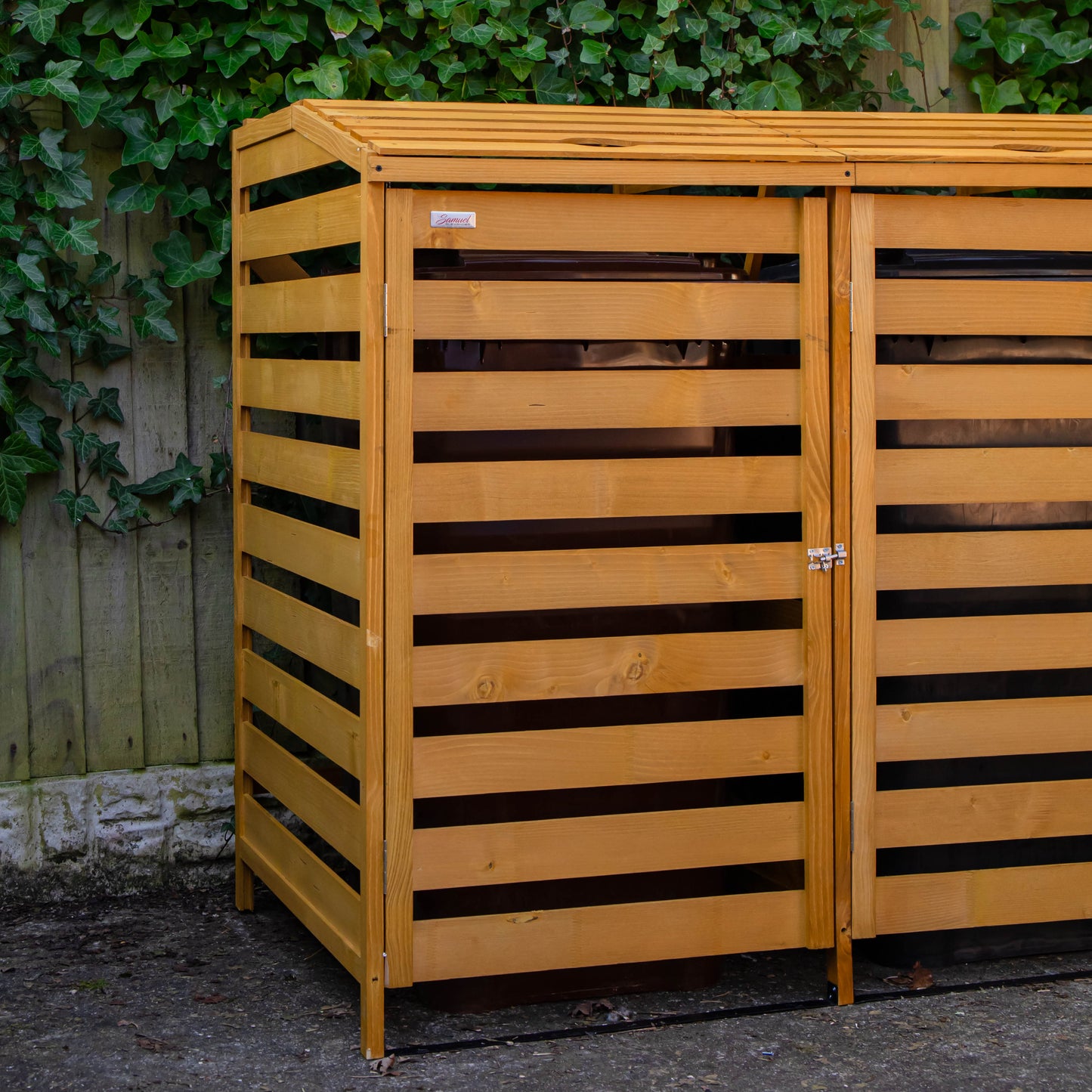 1.99m x 1.25m Large Wooden Outdoor Garden Triple Wheelie Bin Store Storage for 3 Bins