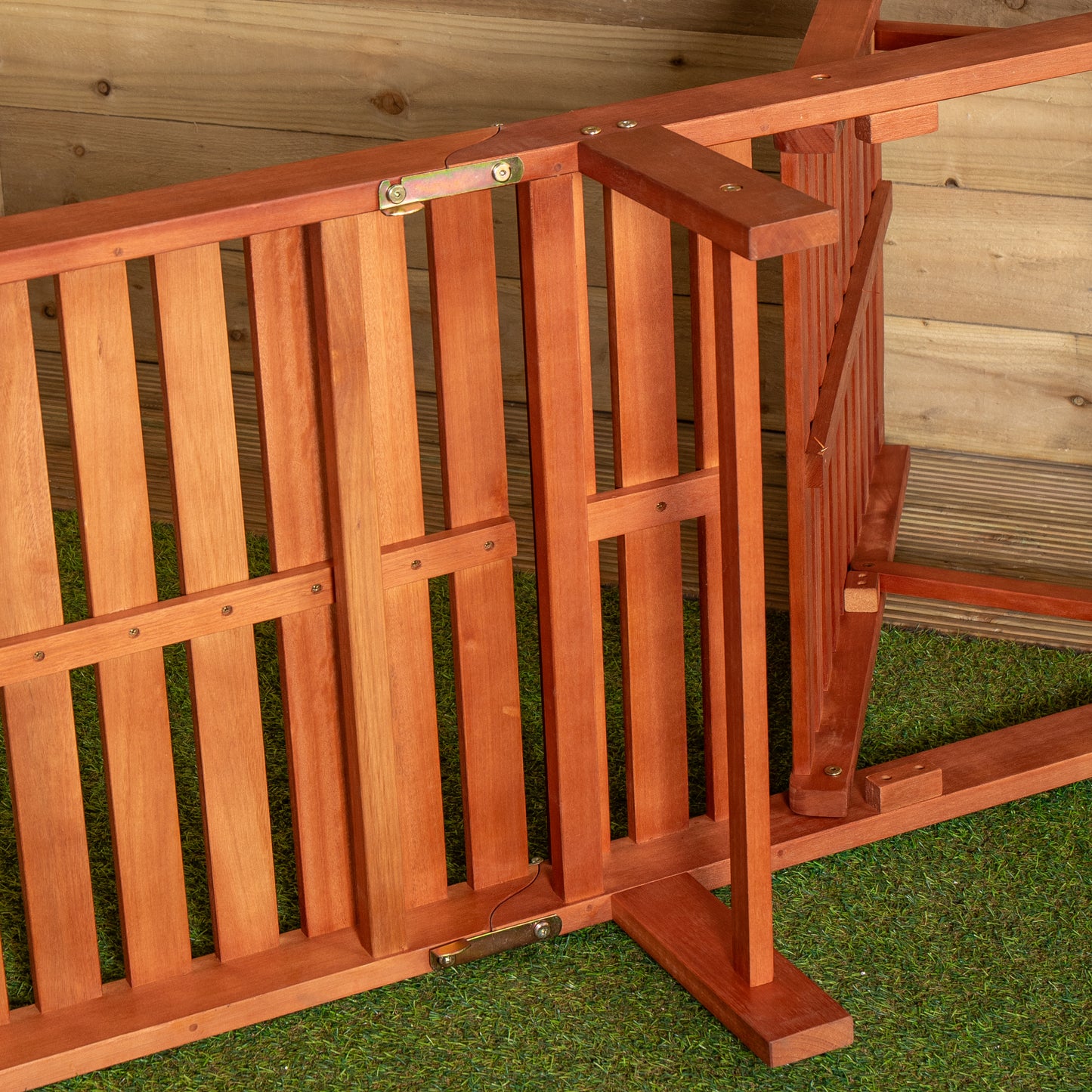 1.9m x 0.6m Outdoor Wooden Adjustable Foldable Sunlounger with Wheels