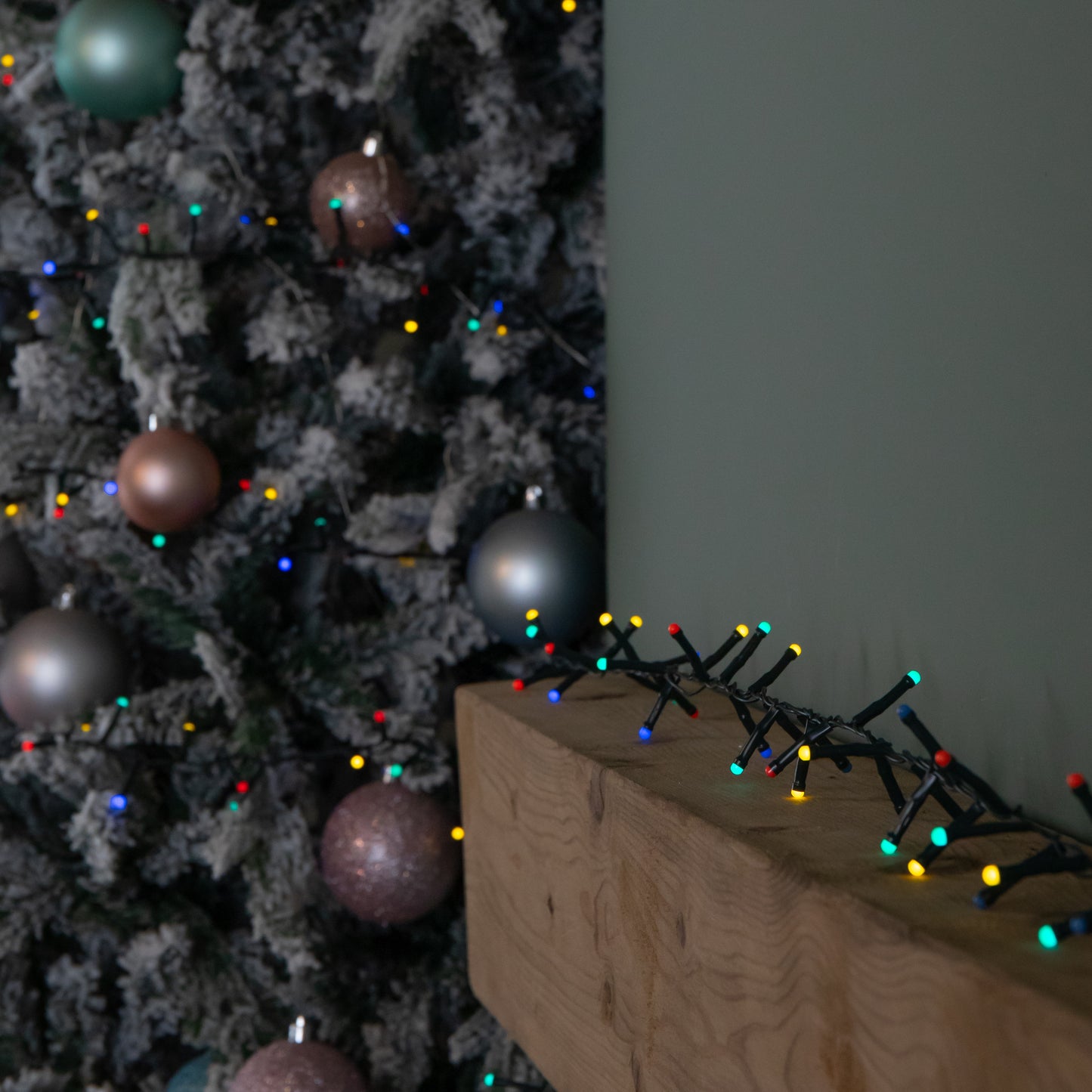 9m 360 LED Battery Operated Christmas BerryBrights String Lights in Multi-Coloured