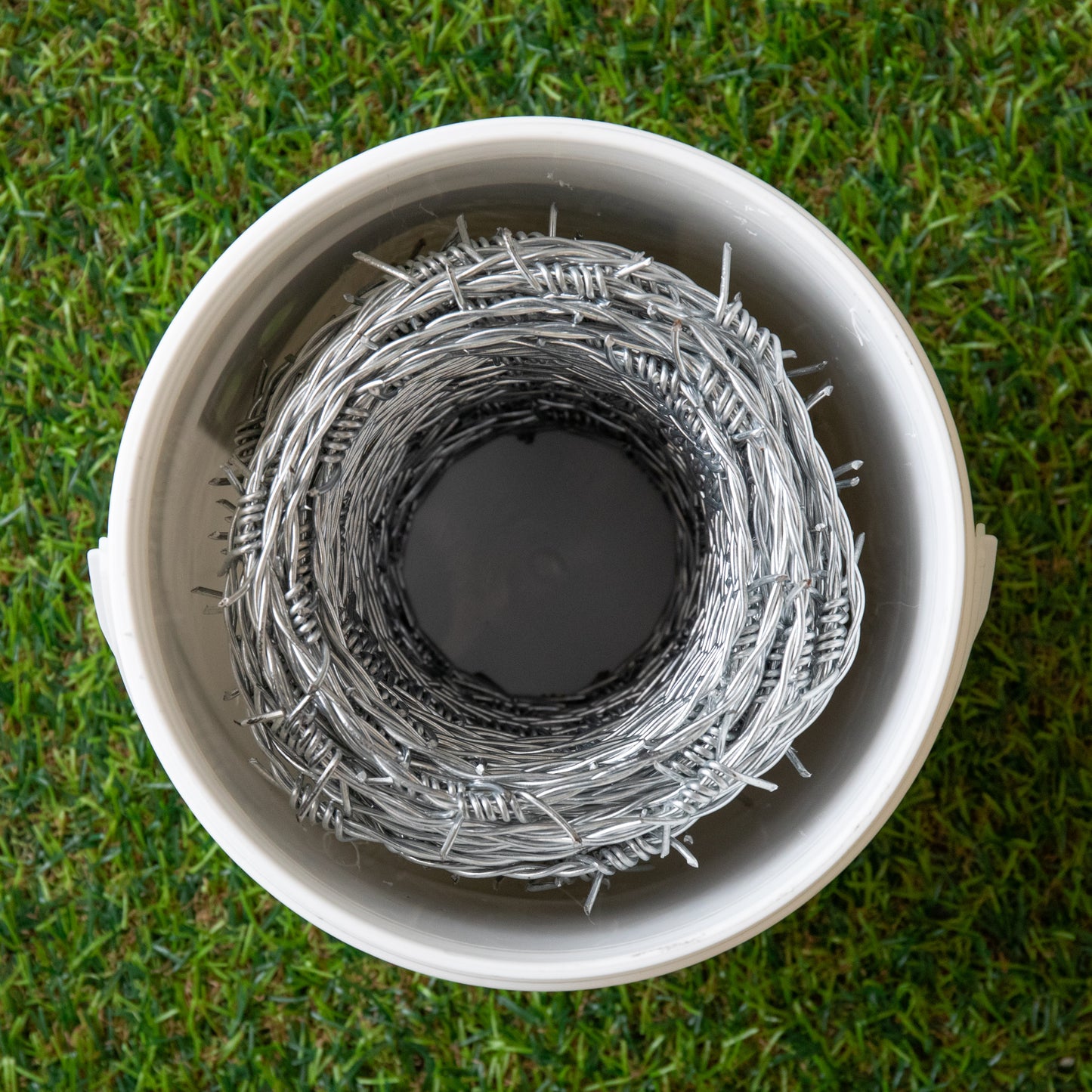 30m x 1.7mm Security Barbed Wire in Plastic Carry Storage Tub