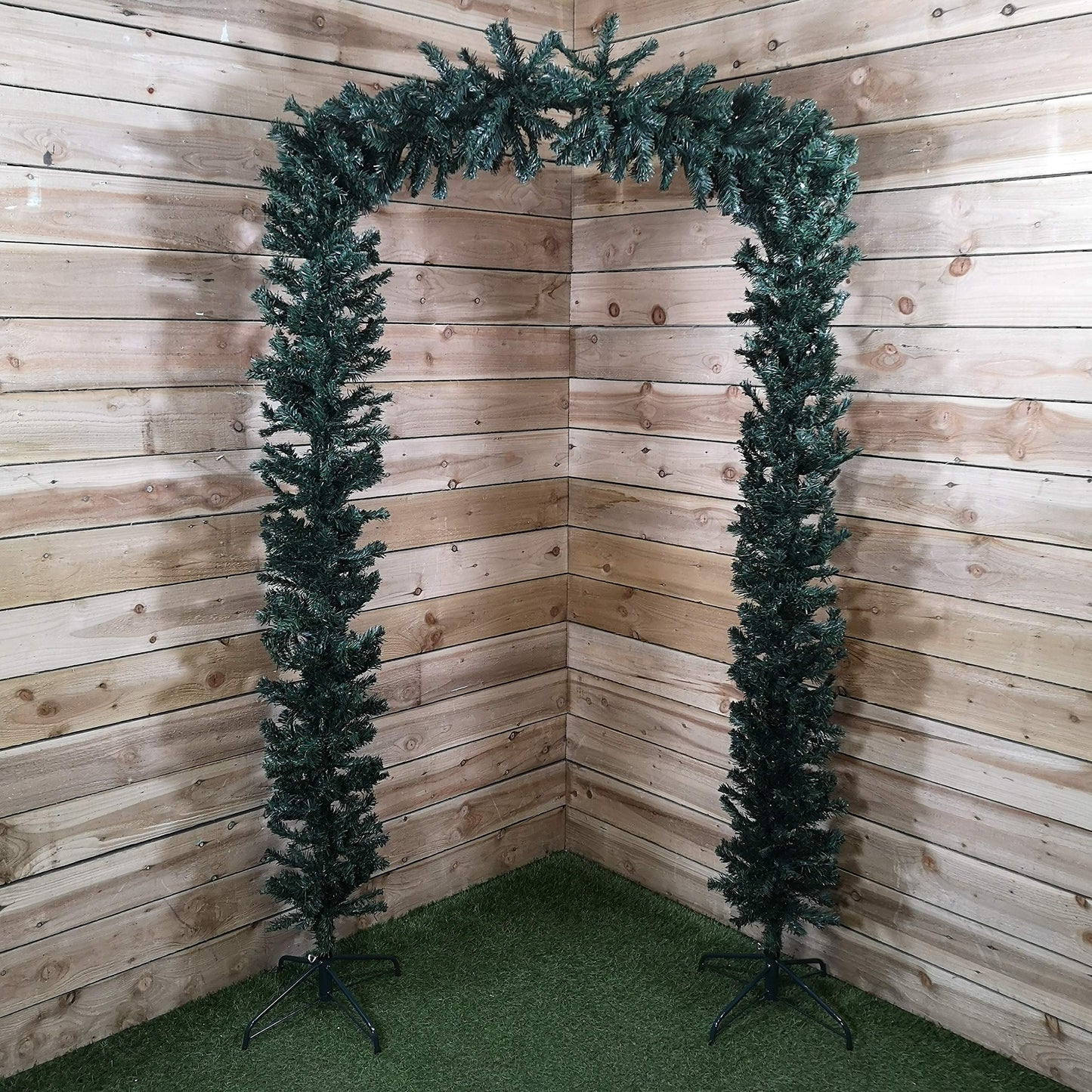 Factory Seconds: 2.4m (8ft) Tall Single Door Indoor Christmas Tree Arch in Green
