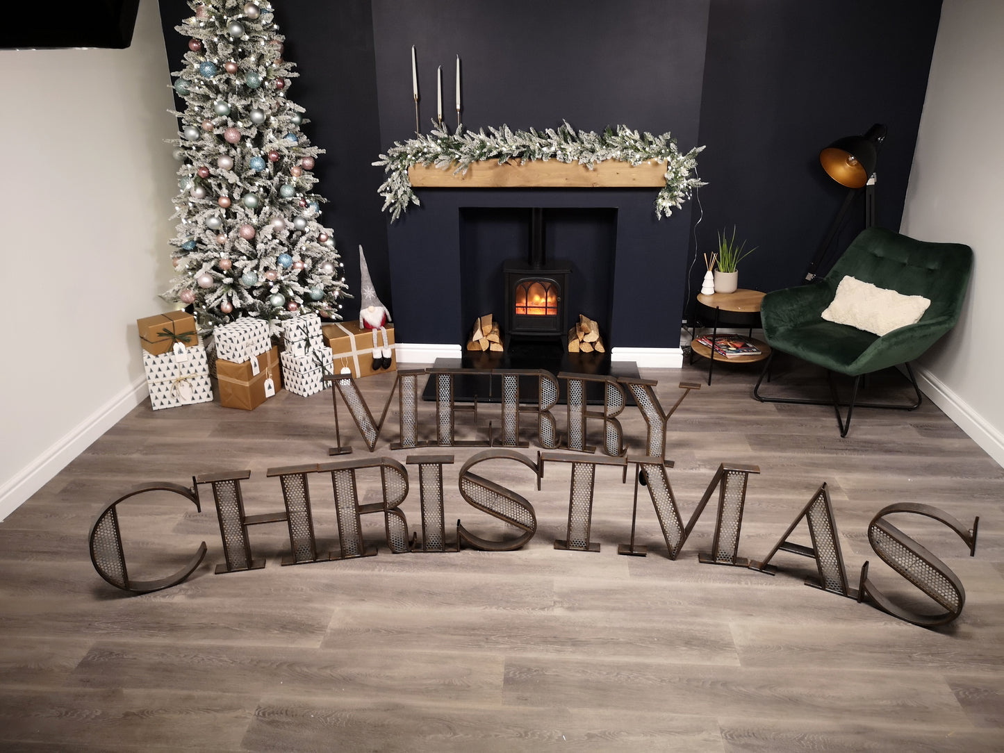 40cm Industrial Metal Set of 14 Merry Christmas Letters Decoration