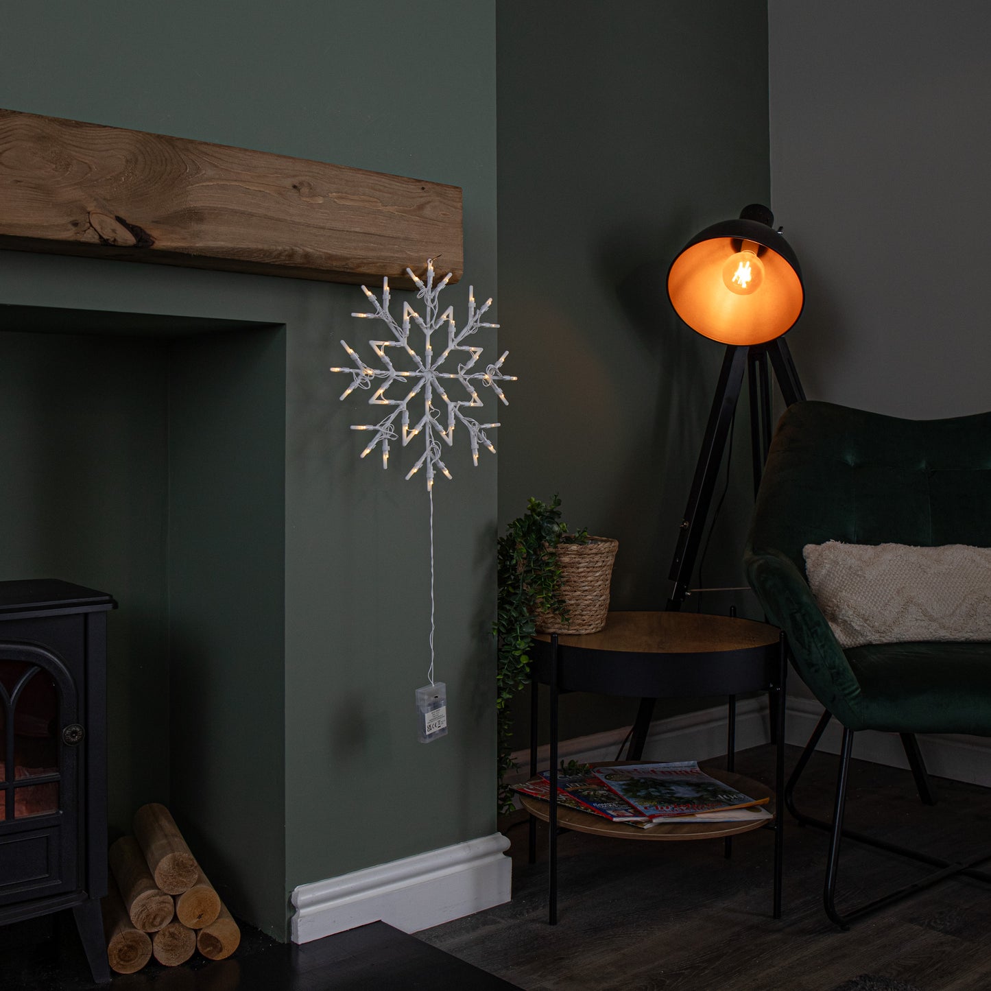 34cm Battery Operated Light up Christmas Snowflake with 50 Warm White LEDs