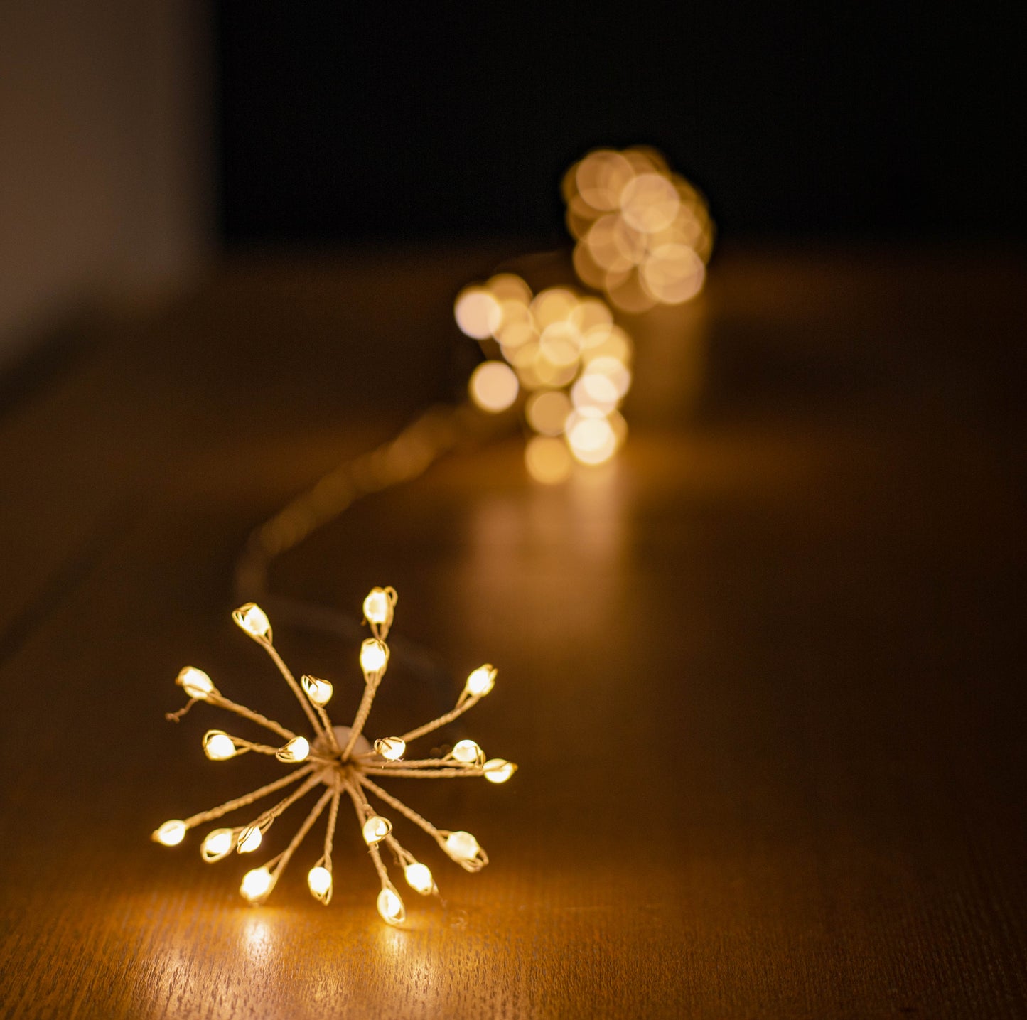 4.5m Ultra Brights Starburst Multi-Action Christmas Lights with 200 Warm White LEDs and Timer Function