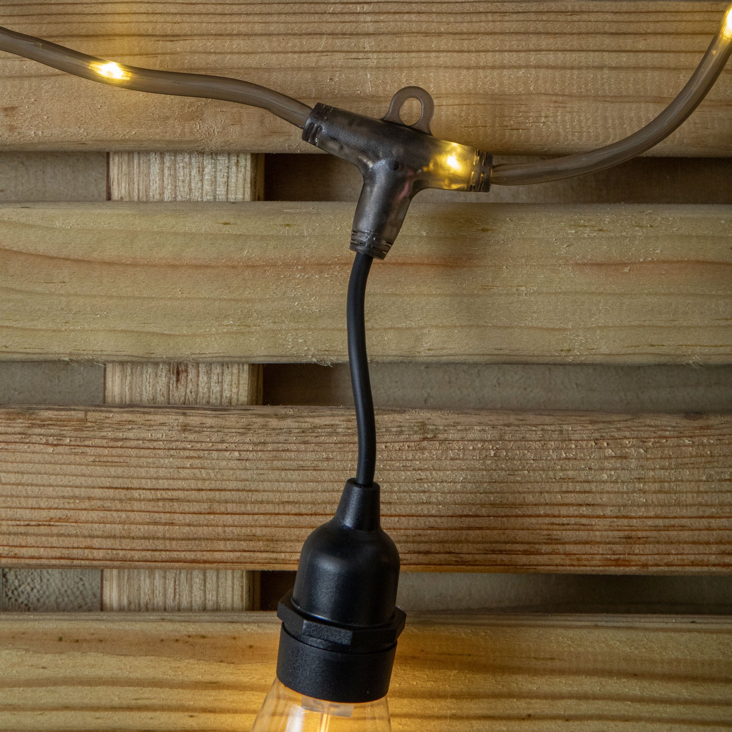 9.5m Set of 20 Connectable Festoon Drop Lights with LED Cable in Warm White