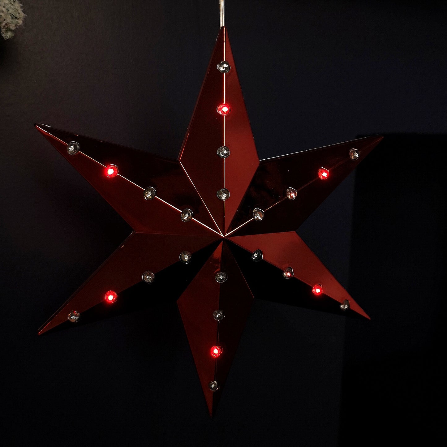20cm Battery Operated Light up Hanging Christmas Shooting Star Bauble in Ruby with LEDs