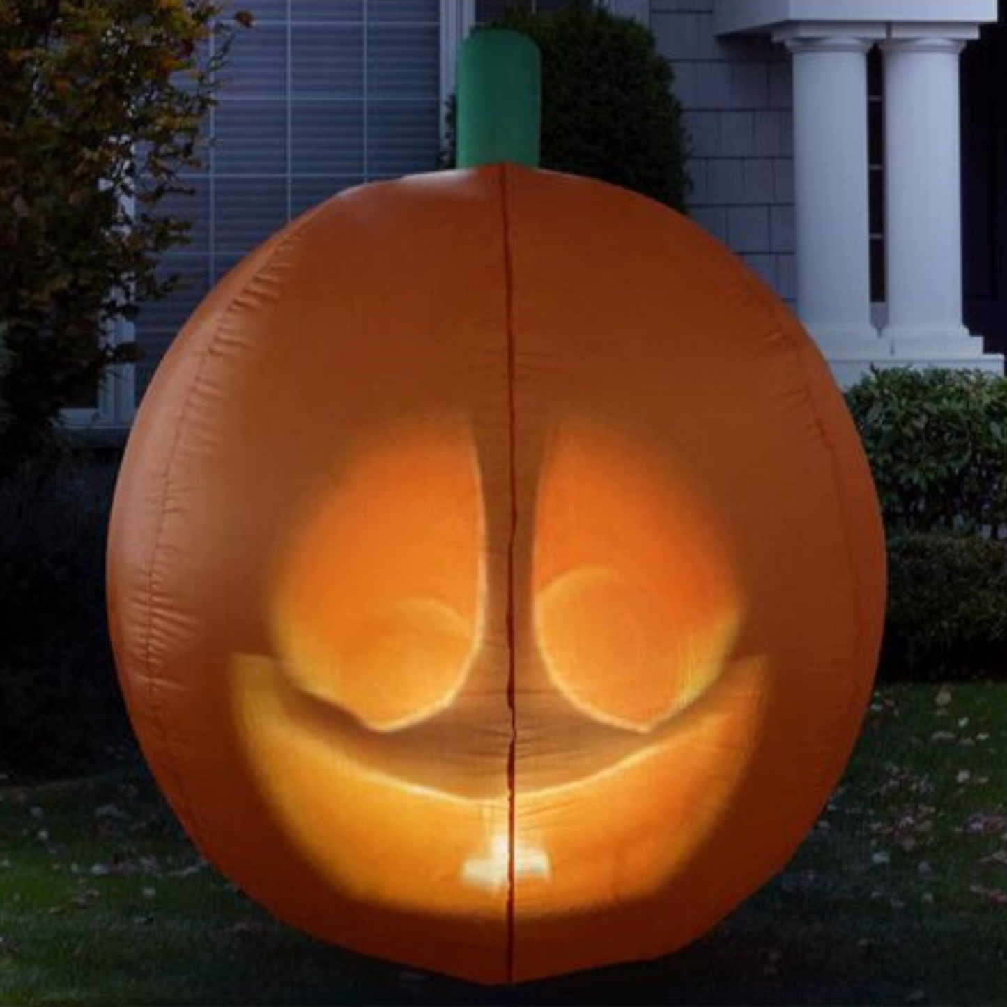 Factory Seconds: Animated Jabberin Jack Giant 5ft Inflatable Talking Animated Halloween Pumpkin with Built-in Projector and Speaker