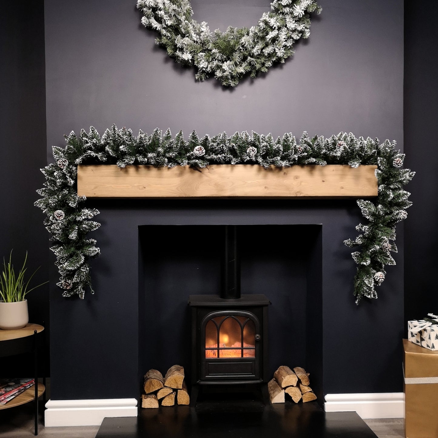 Premier Christmas Rocky Mountain Garland 2.7m Snow Flocked with Cones