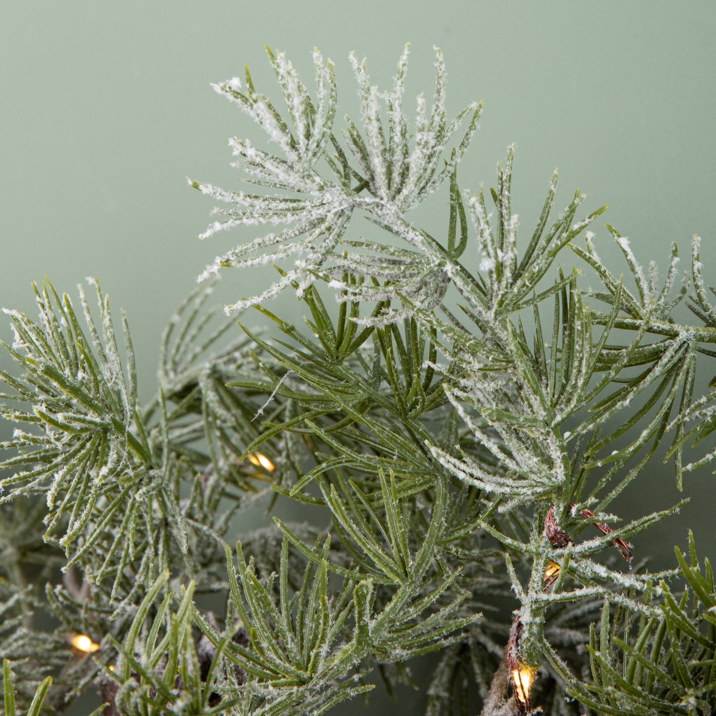 1.8m Pine Needle Christmas Garland with Pinecones and 120 Warm White LEDs