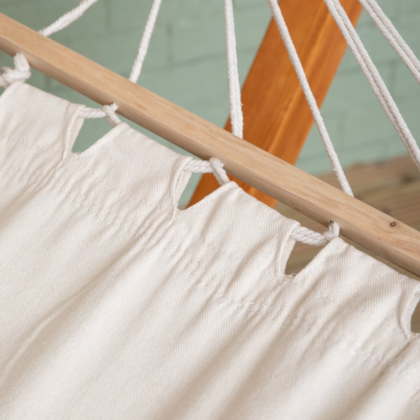3.10m x 1.2m Palermo Freestanding Garden Hammock with Larch Wood Arc Stand in Cream