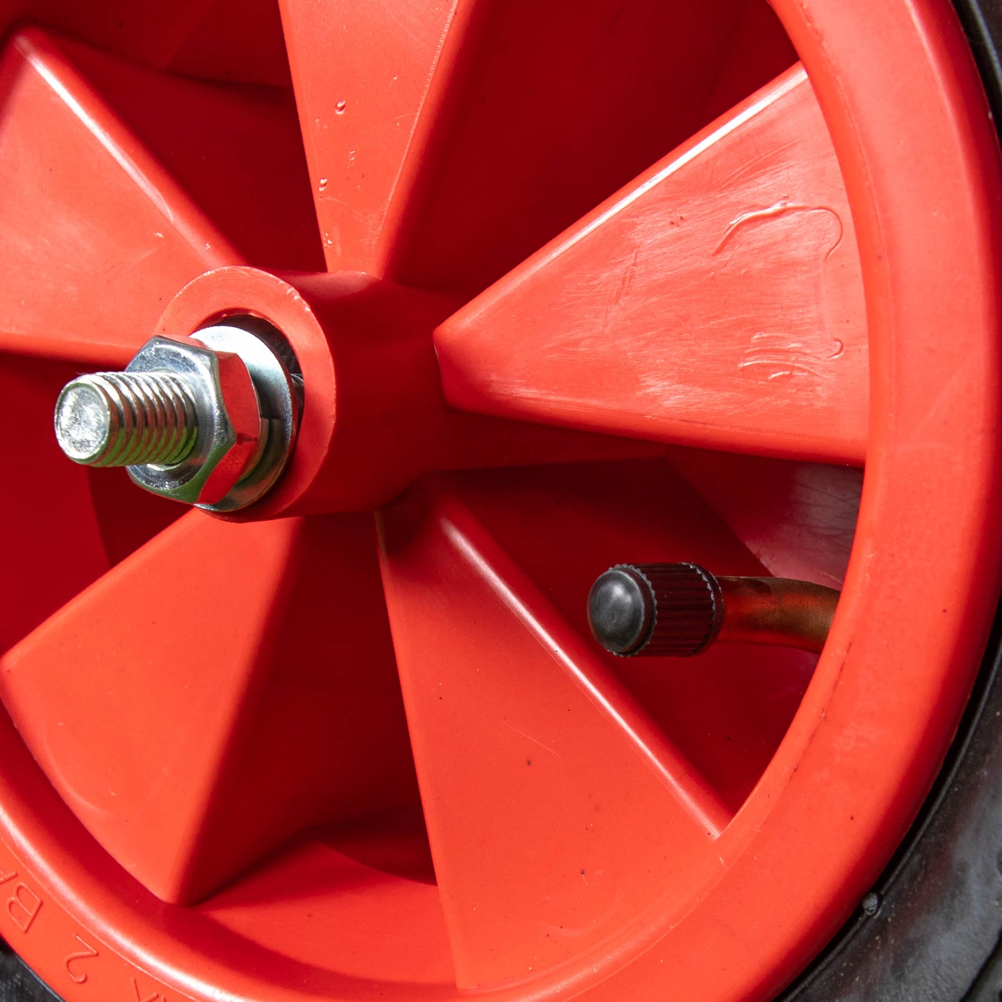 Replacement 13" x 3" Pneumatic Garden Wheelbarrow Wheel With Axle