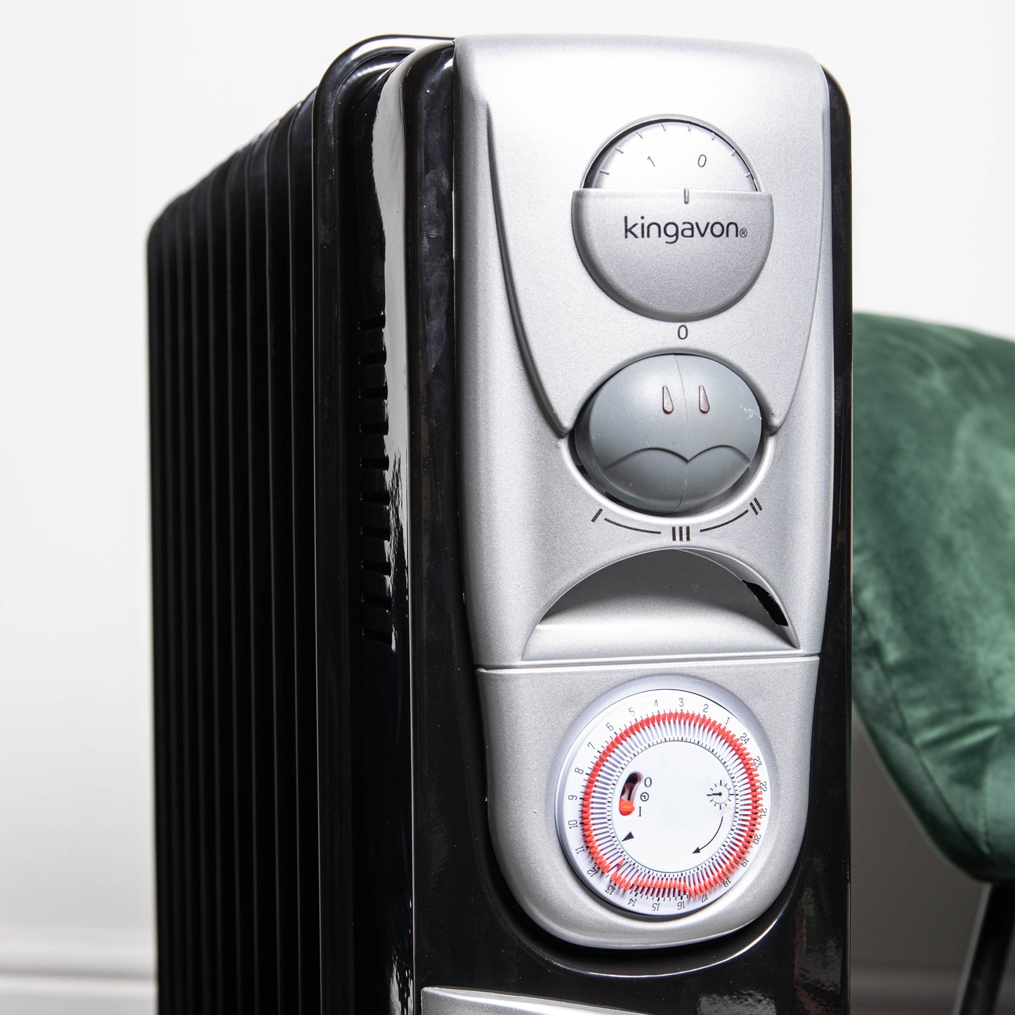 2.5kw 11 Fin Black Electric Oil Filled Radiator / Heater Turbo & 24 Hour Timer