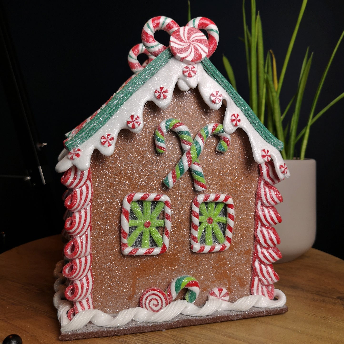 23cm Battery Operated LED Christmas Gingerbread Candy Chalet Decoration