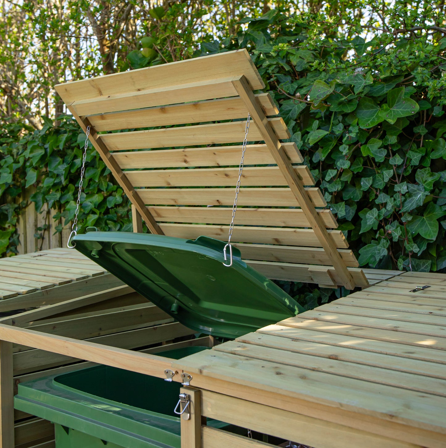 2.02m x 1.22m Large Wooden Outdoor Garden Triple Wheelie Bin Store Storage for 3 Bins