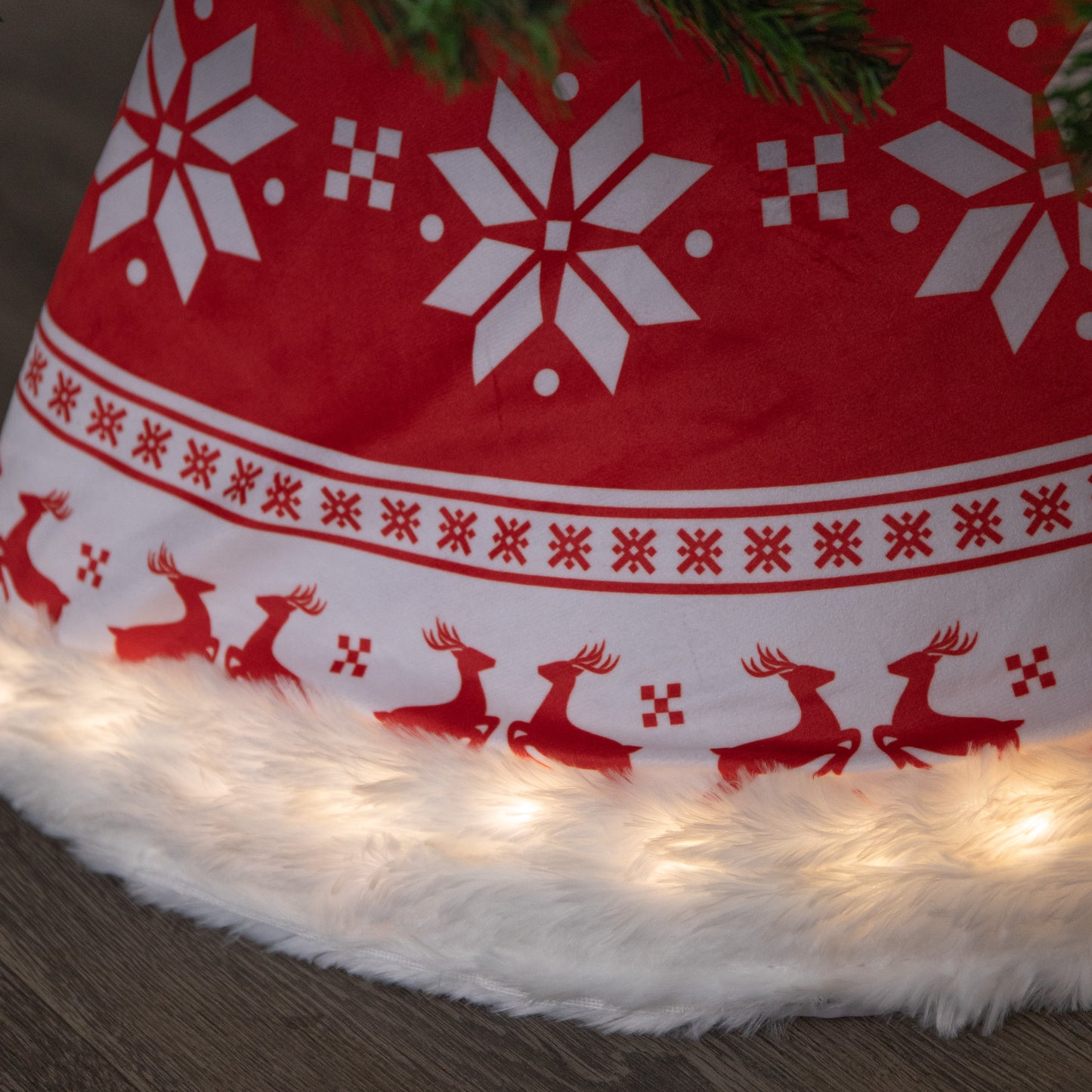 60cm USB Powered Light up Snowflake & Reindeer Christmas Tree Collar with LEDs