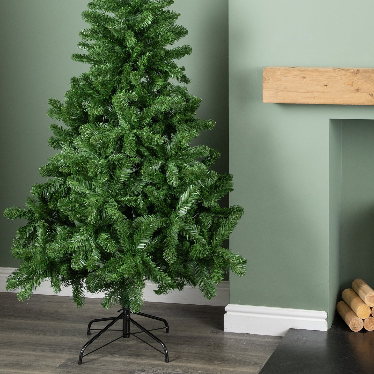 7ft (2.1m) Imperial Pine Christmas Tree With 770 Tips and Metal Stand